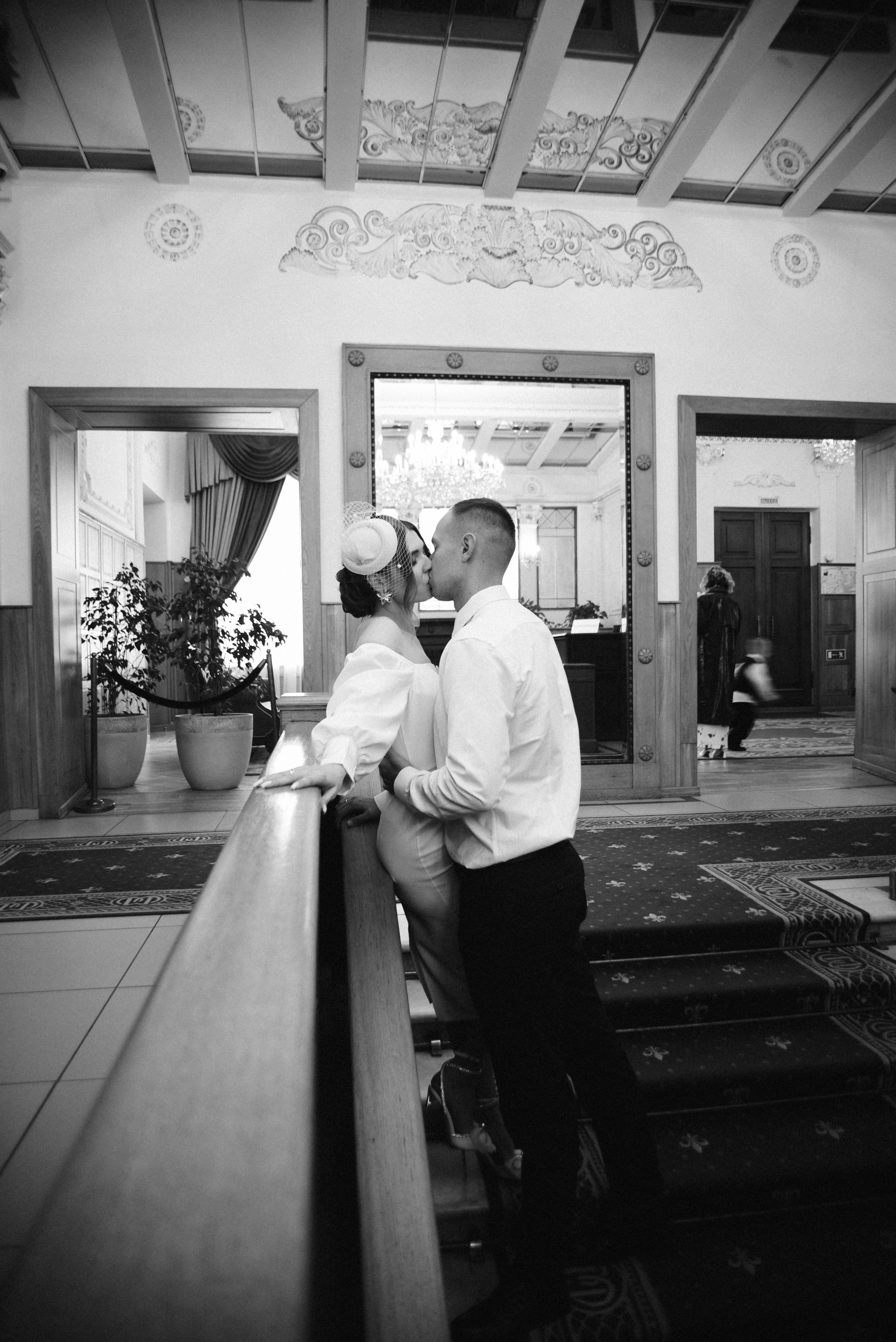 Егор и Виктория Грибоедовский ЗАГС и прогулка по городу. Фотограф Лола Волна, город Москва