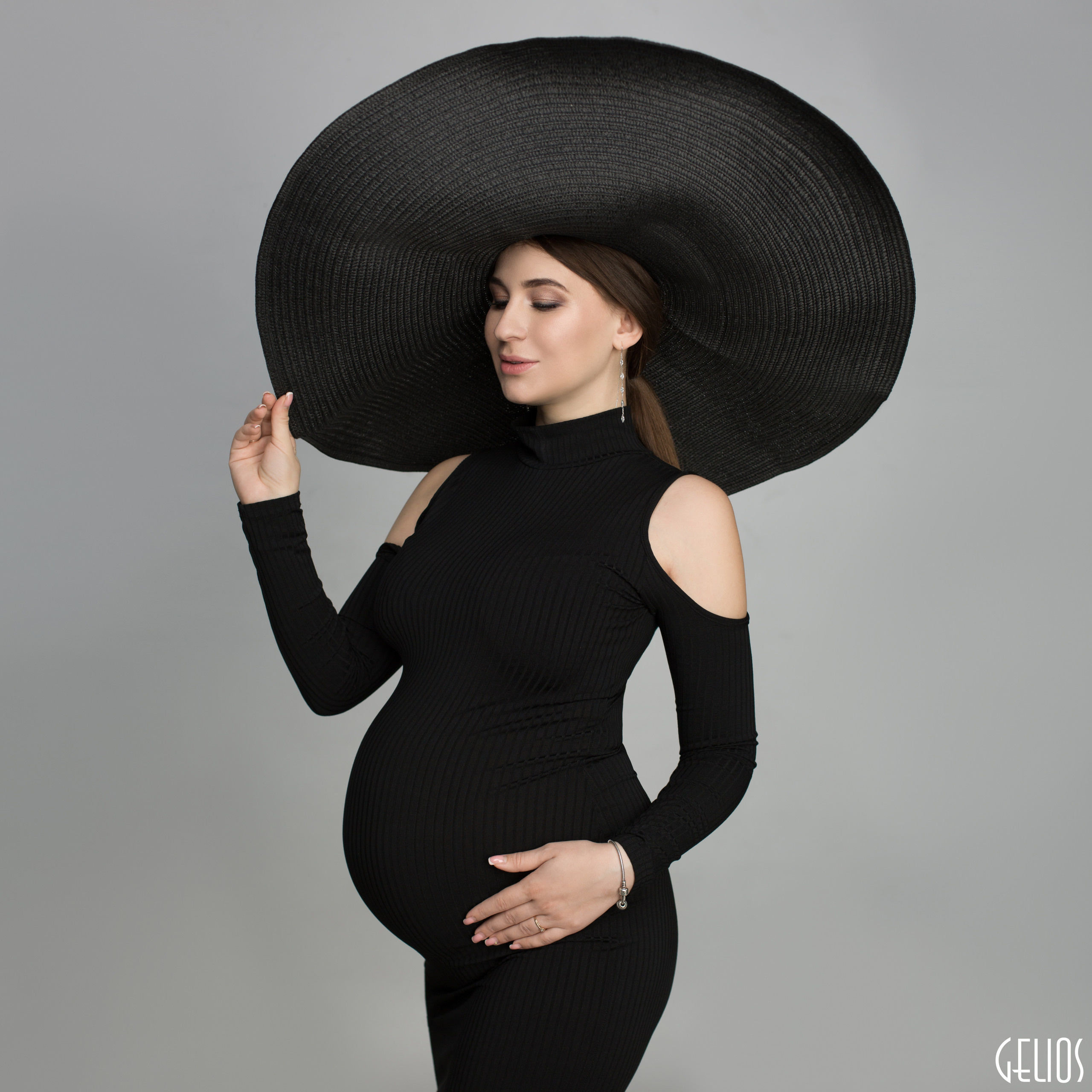 Фотосъемка беременных. Фотостудия «Gelios». Фотосессии в Калининграде