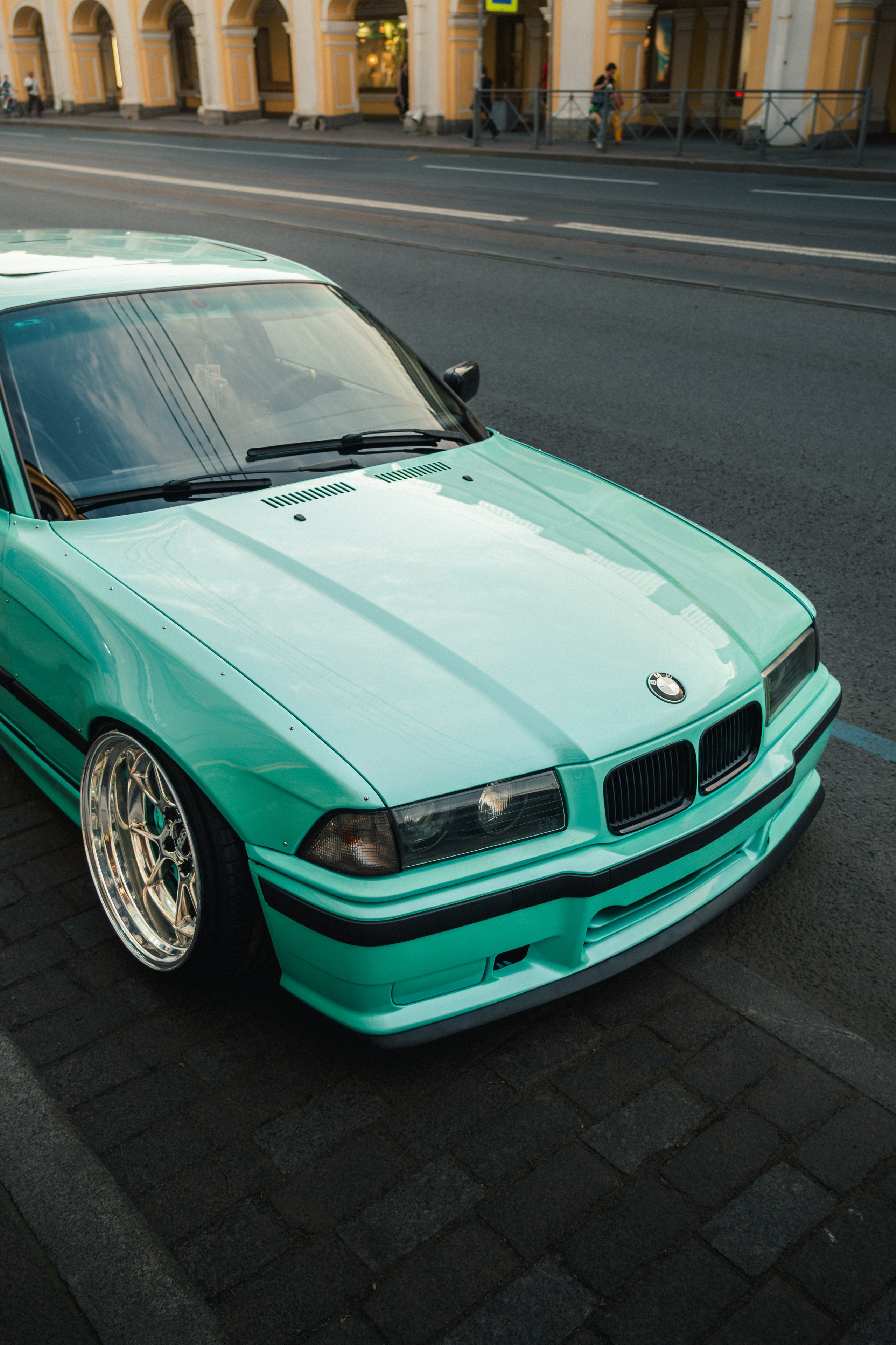 BMW E36. Valya Fleks