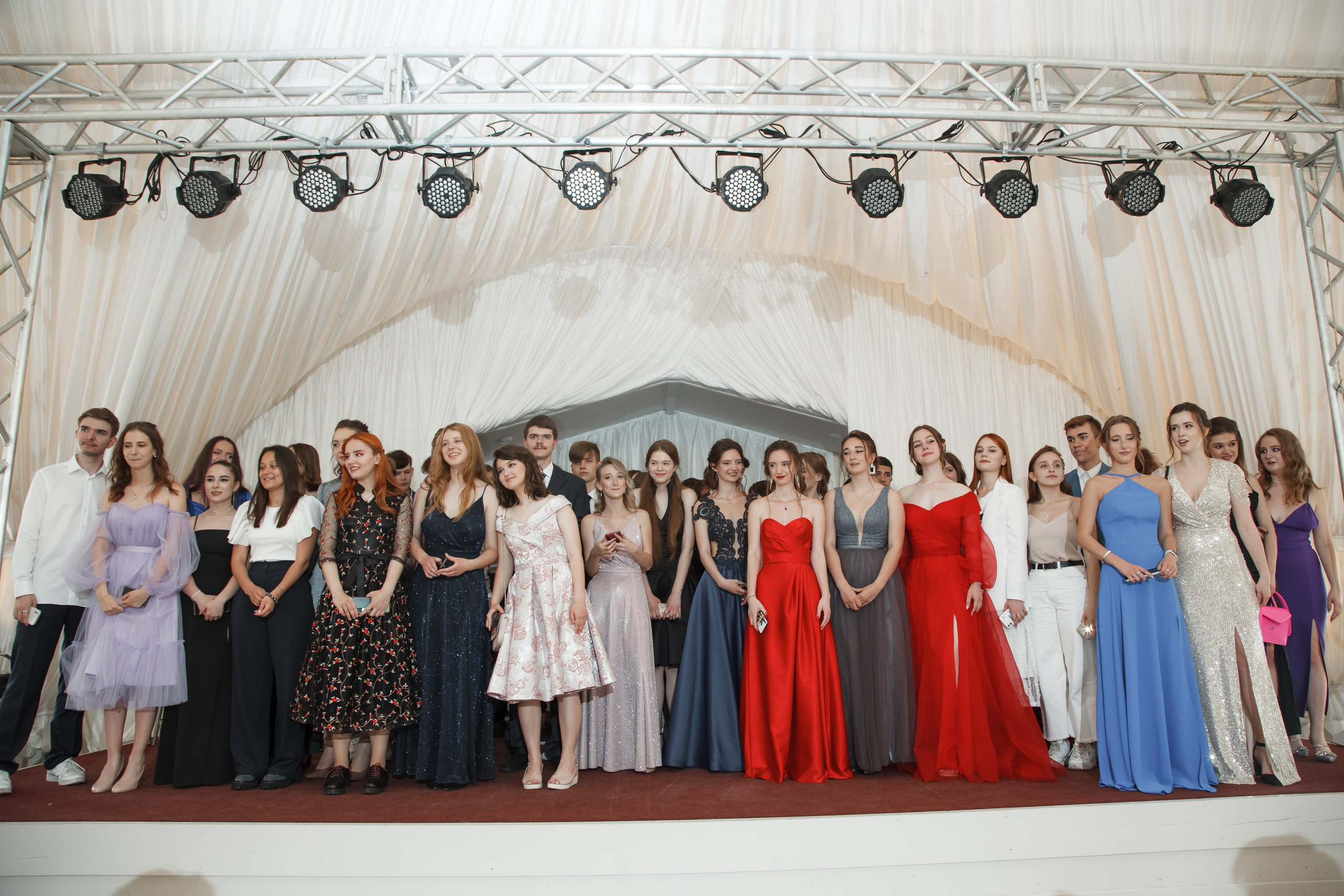 Выпускной, шатер в усадьбе «Гребнево». Свадебный и репортажный фотограф (Москва, Королев и другие)