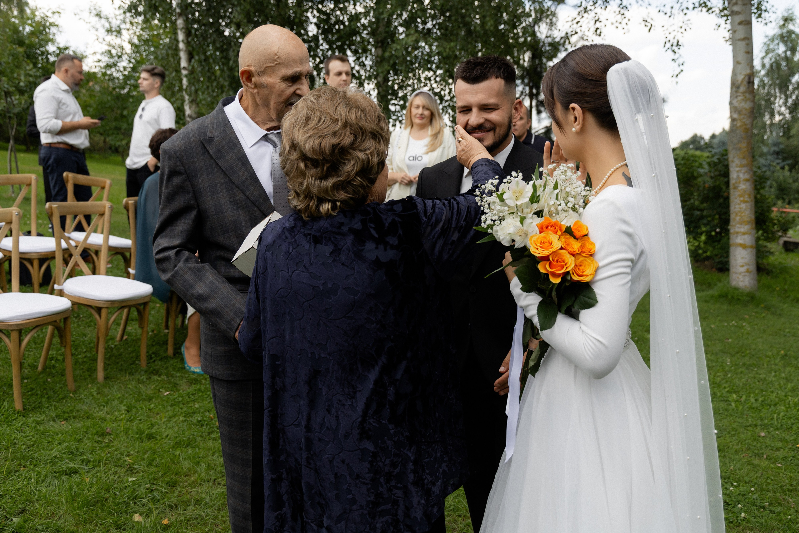 Свадебная фотосессия в агроусадьбе Лабодянка в Минске. Свадебный фотограф в Минске/Беларуси Сергей Спиридонов