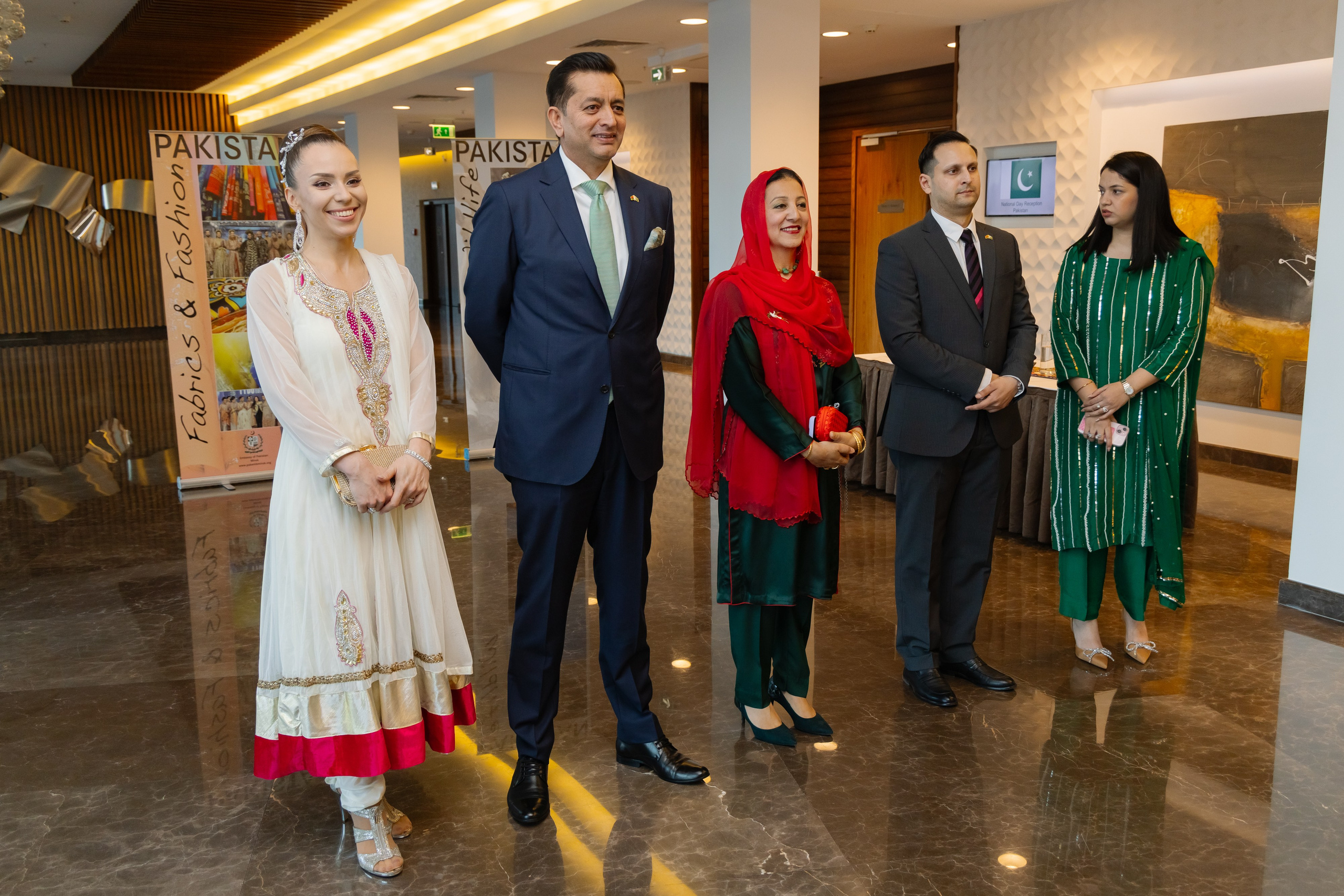 Фотосъемка делегации Пакистана в Беларуси в отеле Марриотт. Свадебный фотограф в Минске/Беларуси Сергей Спиридонов