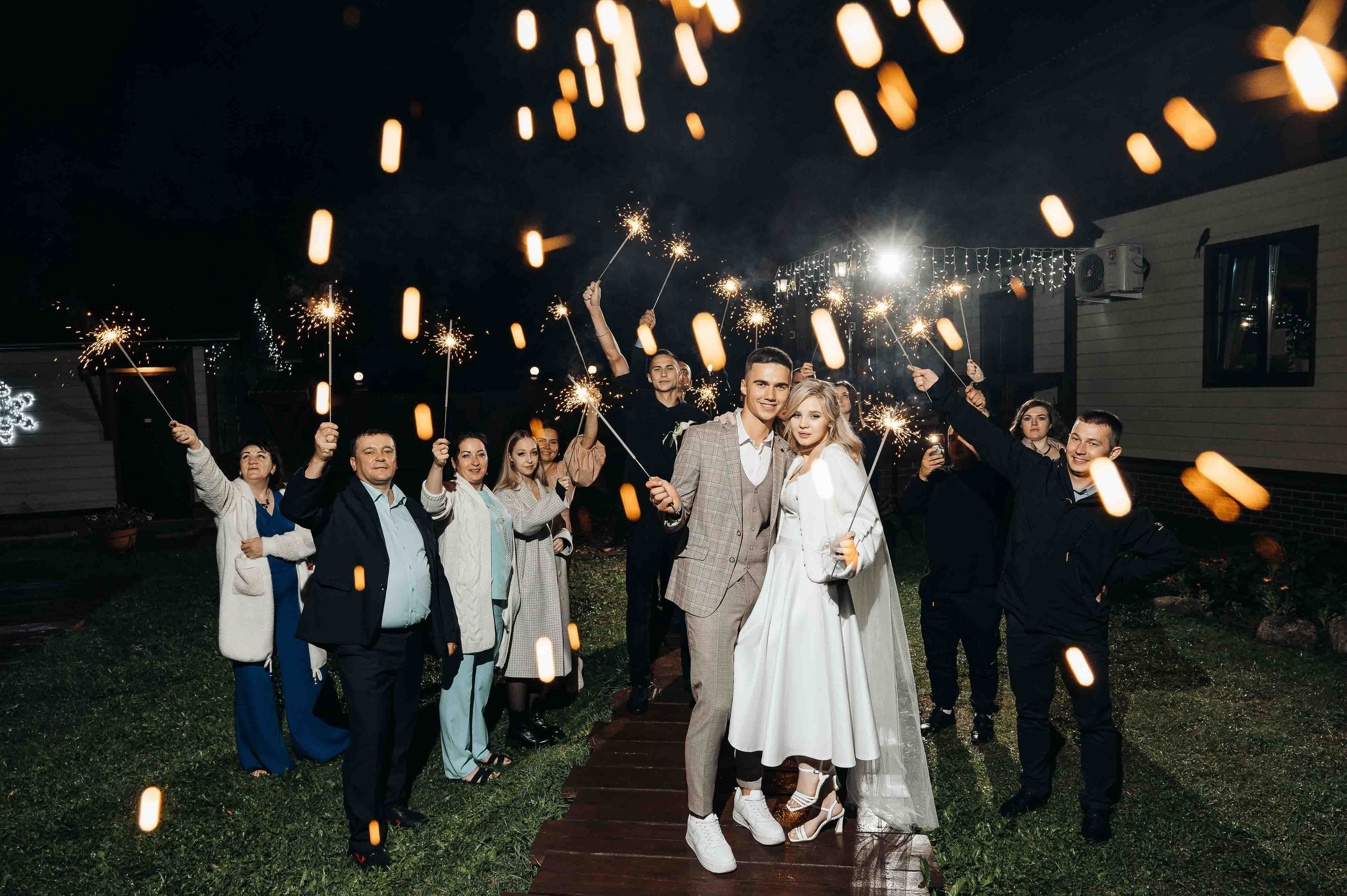 Фотосъемка выездной регистрации. Свадебный и семейный фотограф в Котласе Никита Попов