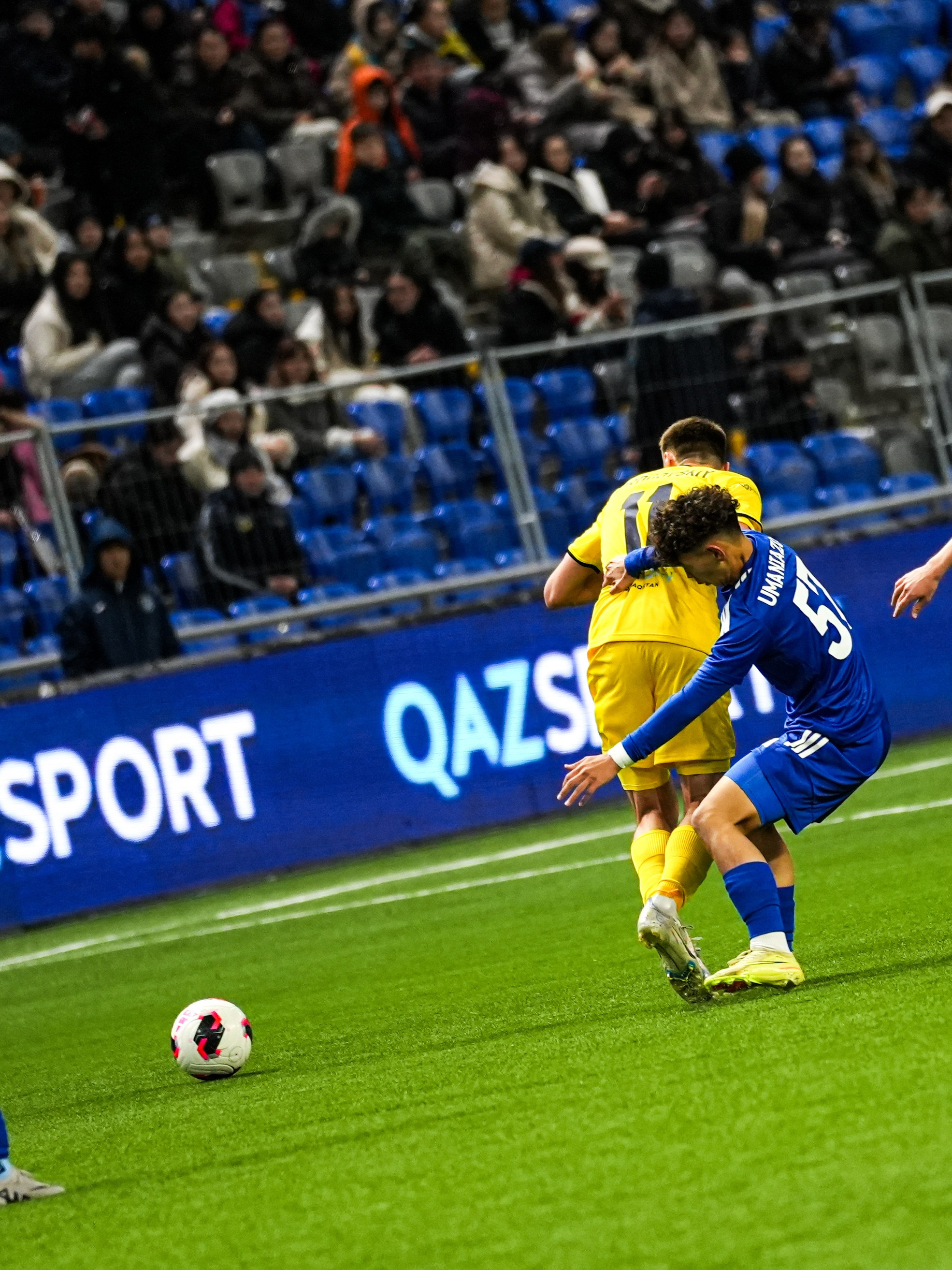 FC ASTANA. Здравствуйте Меня зовут Берден Ансар, Я профессиональный фотограф