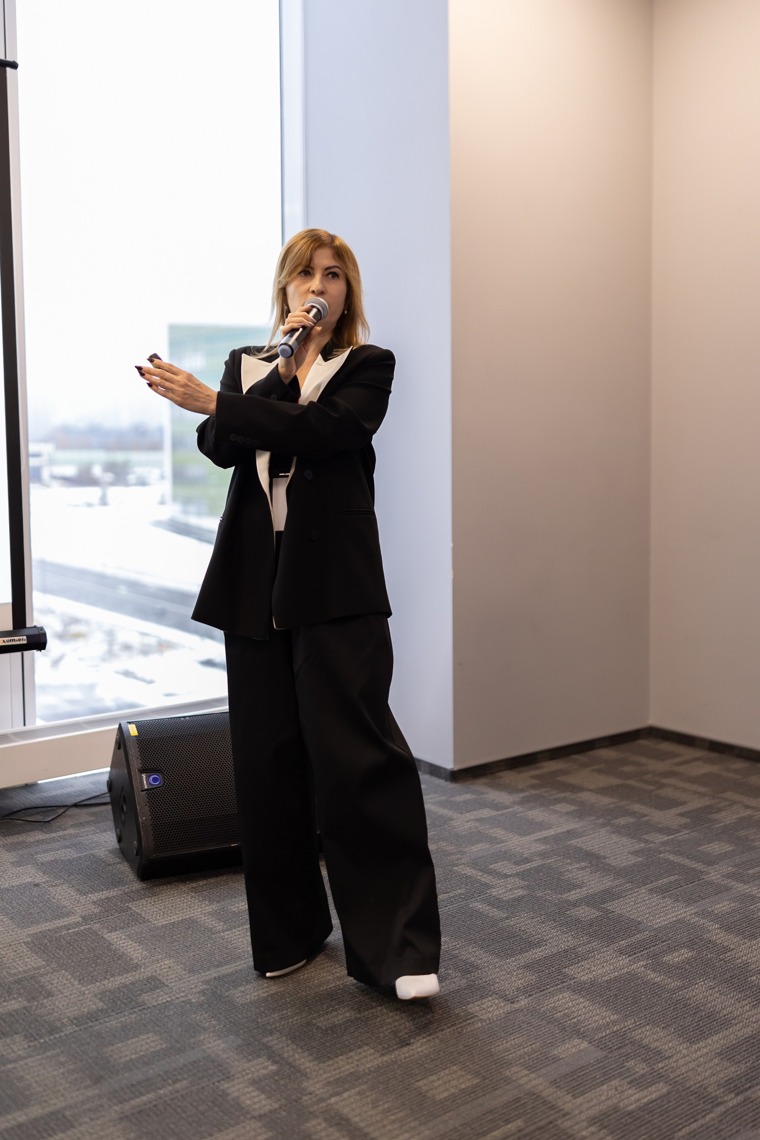 Только суть ЛИДЕР (Сколково). Сказочный фотограф для Вас и Вашей семьи