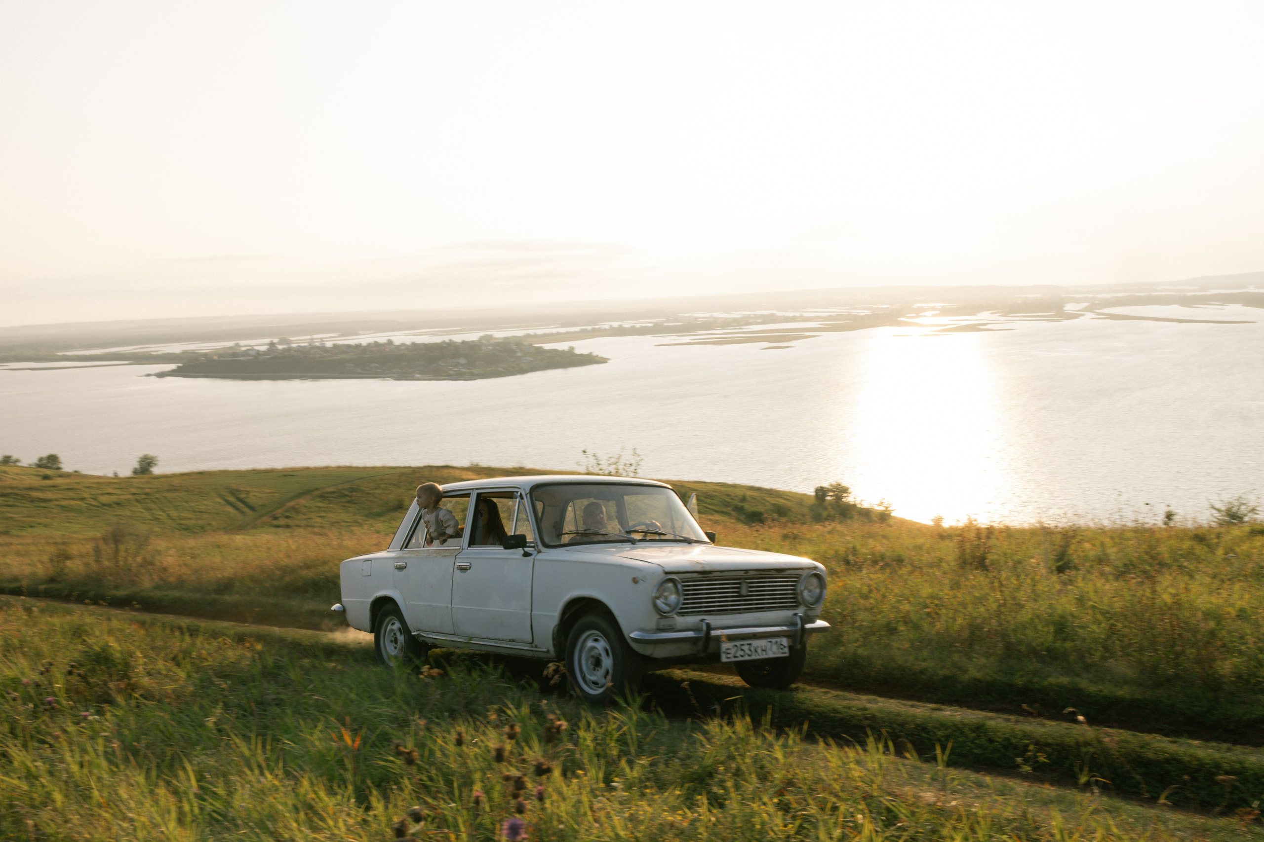 На смотровой. Фотограф Зарина. Казань