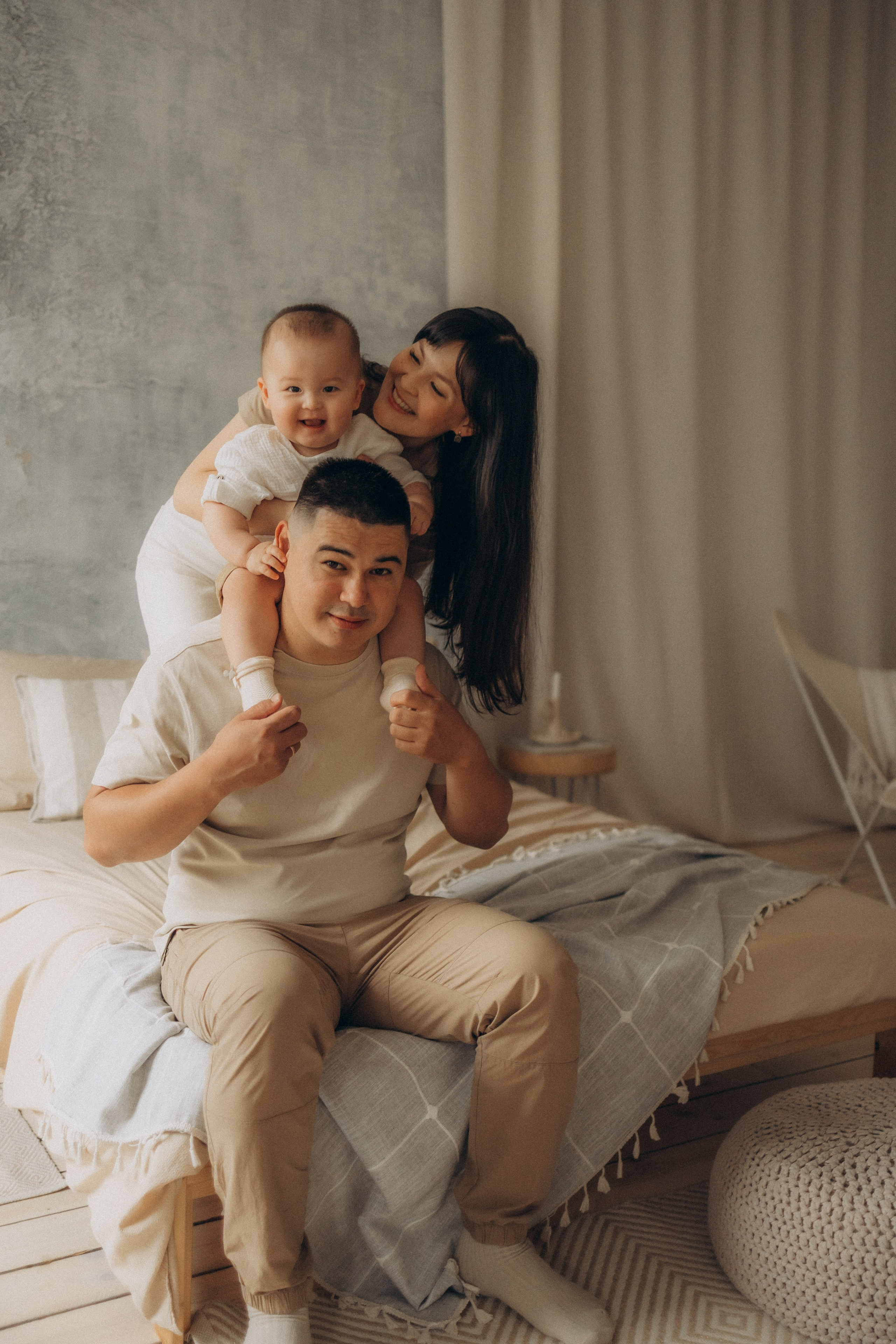 Алия: семейная в студии. Эльвира Галимьянова — семейный фотограф Екатеринбурга