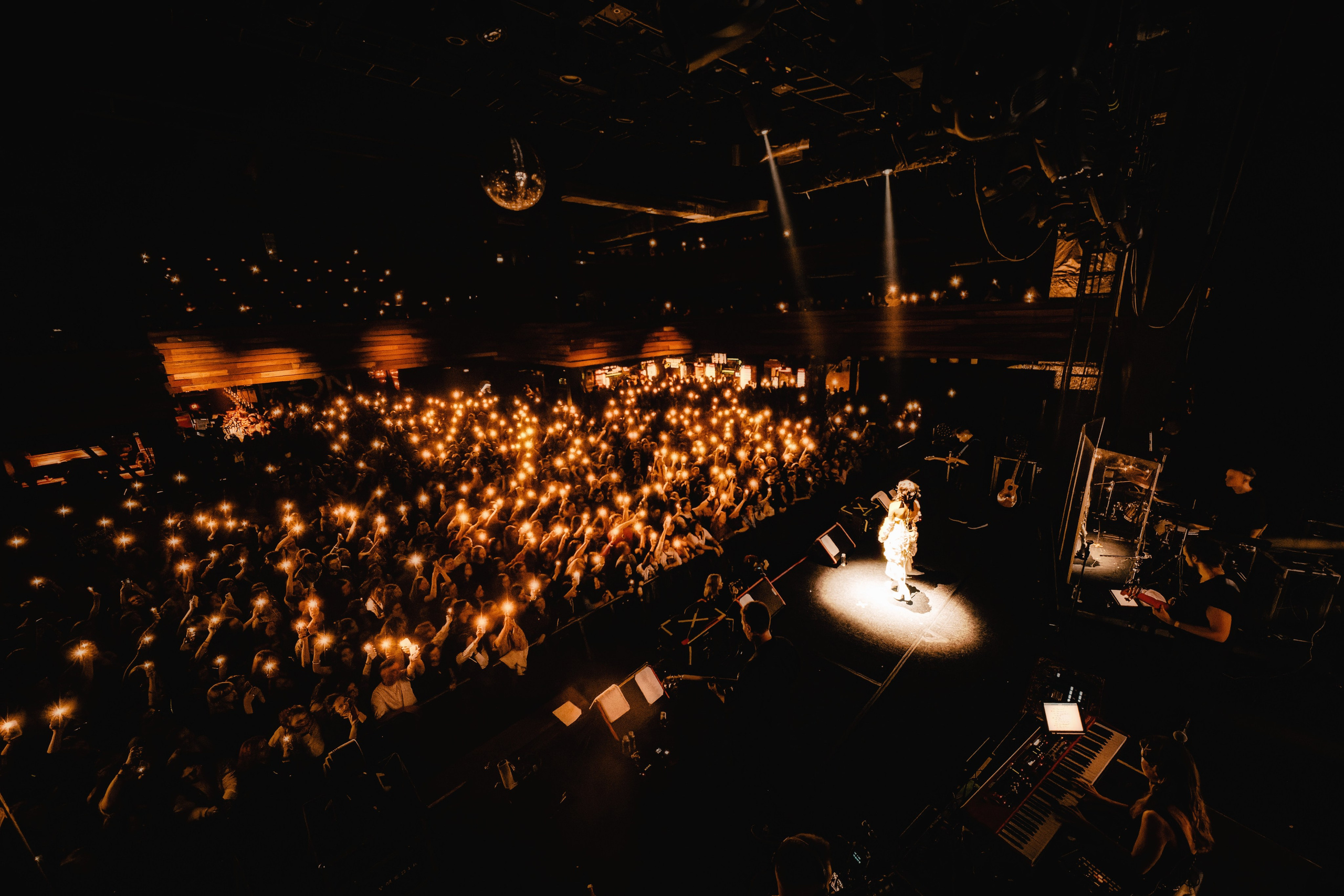 Green Apelsin в клубе Base 3.05.2024. Репортажный фотограф и видеограф в Москве