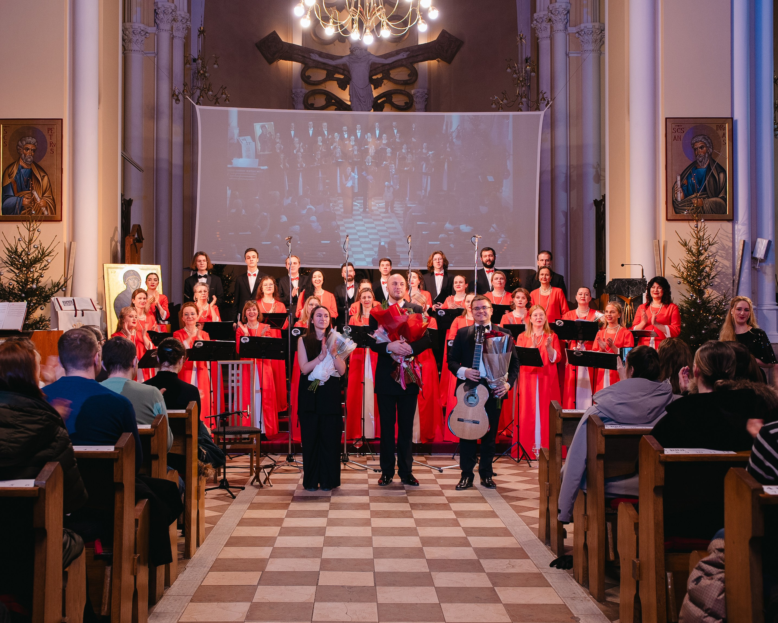 «Цыганское романсеро» в Кафедральном соборе. Дмитрий Бородаев