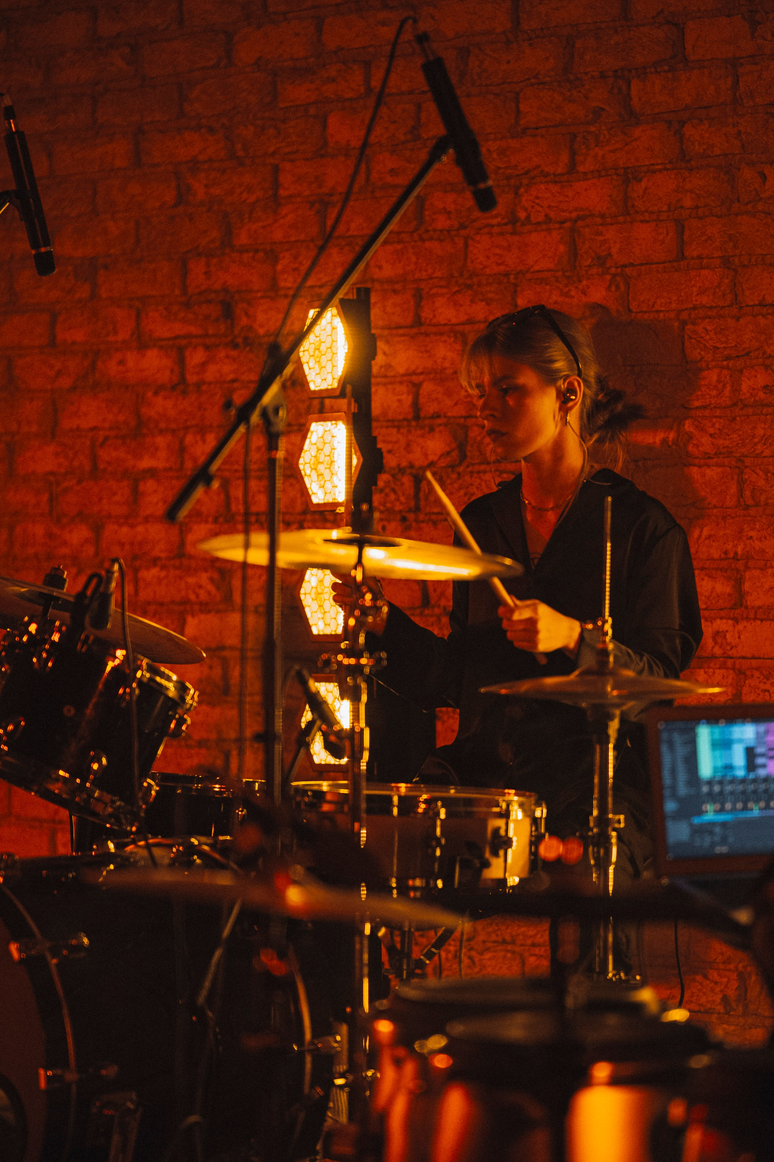 Play Vinyl Band. Главная