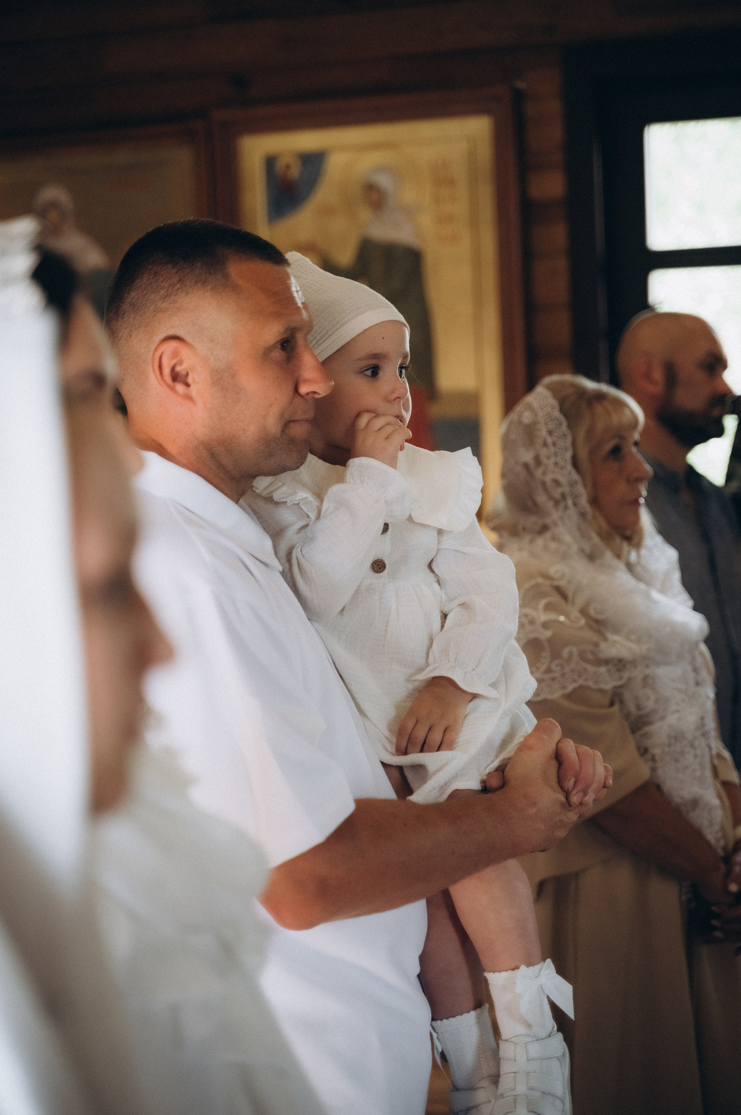 Крещение Марка (ХРАМ СВЯТИТЕЛЯ НИКОЛАЯ ЯПОНСКОГО). Семейный фотограф в Минске Дарья Дреко
