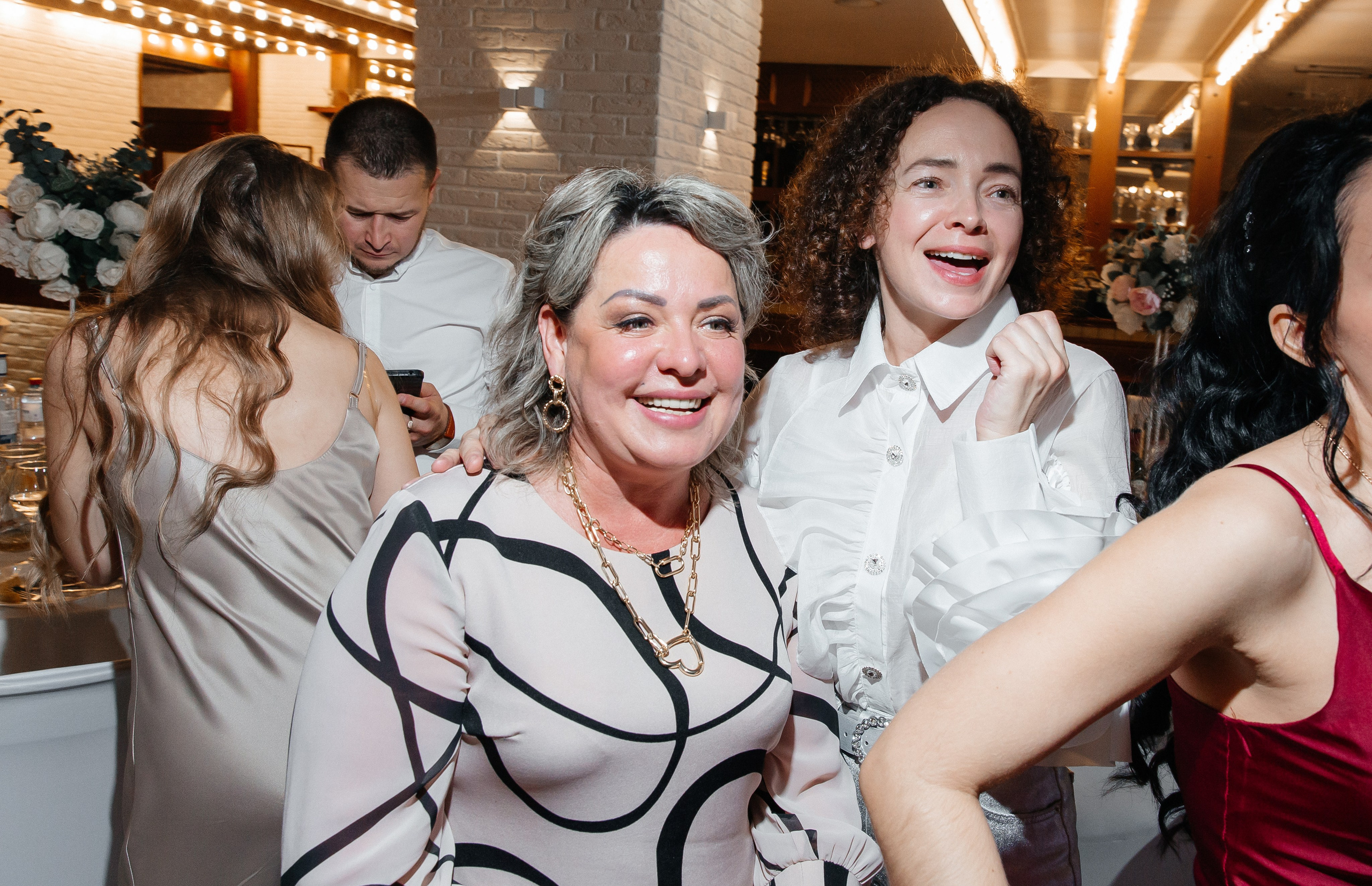 Свадьба Альберта и Алсу — бутик и O2. Свадебный фотограф в Оренбурге Илья Володьков