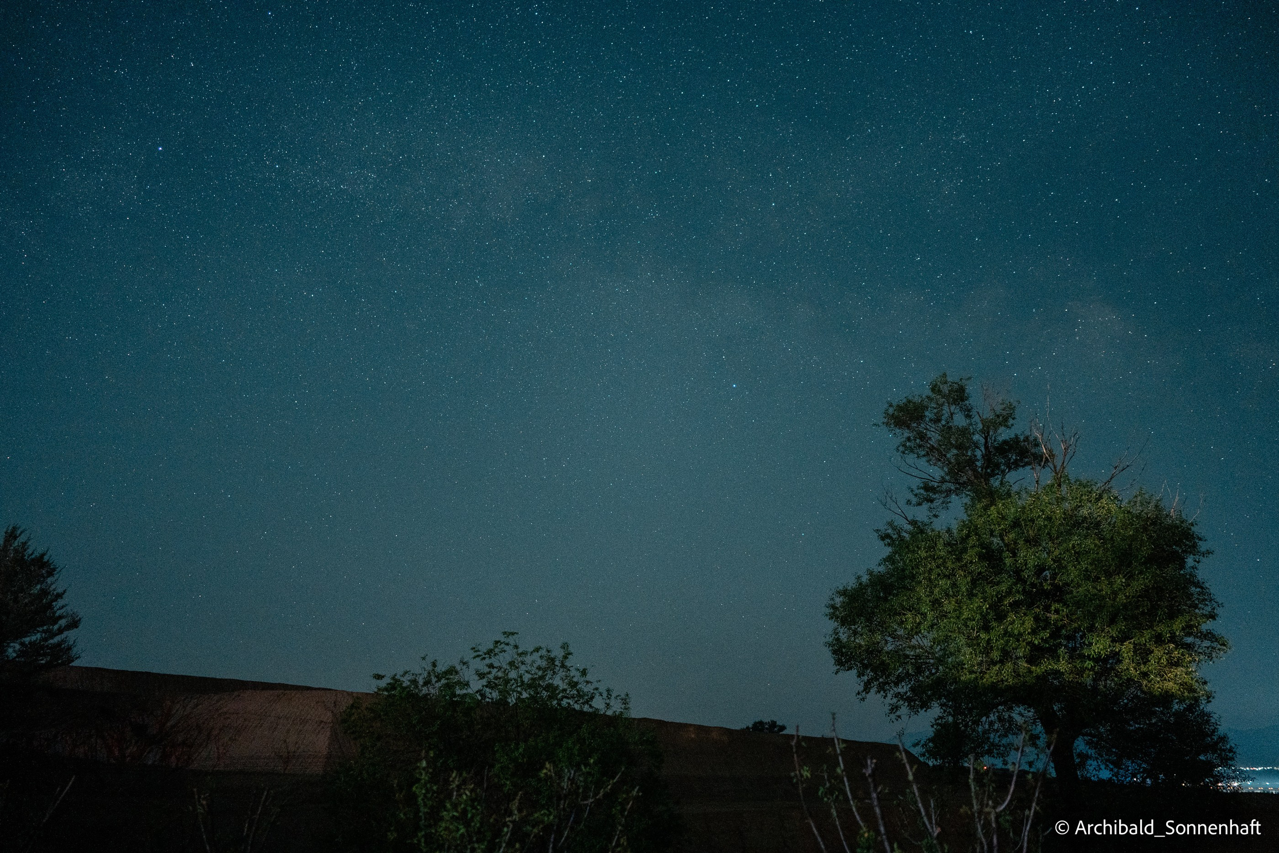 Auto-trip to Datong, Camp. Photographer in Guangzhou, China. Archibald Sonnenhaft