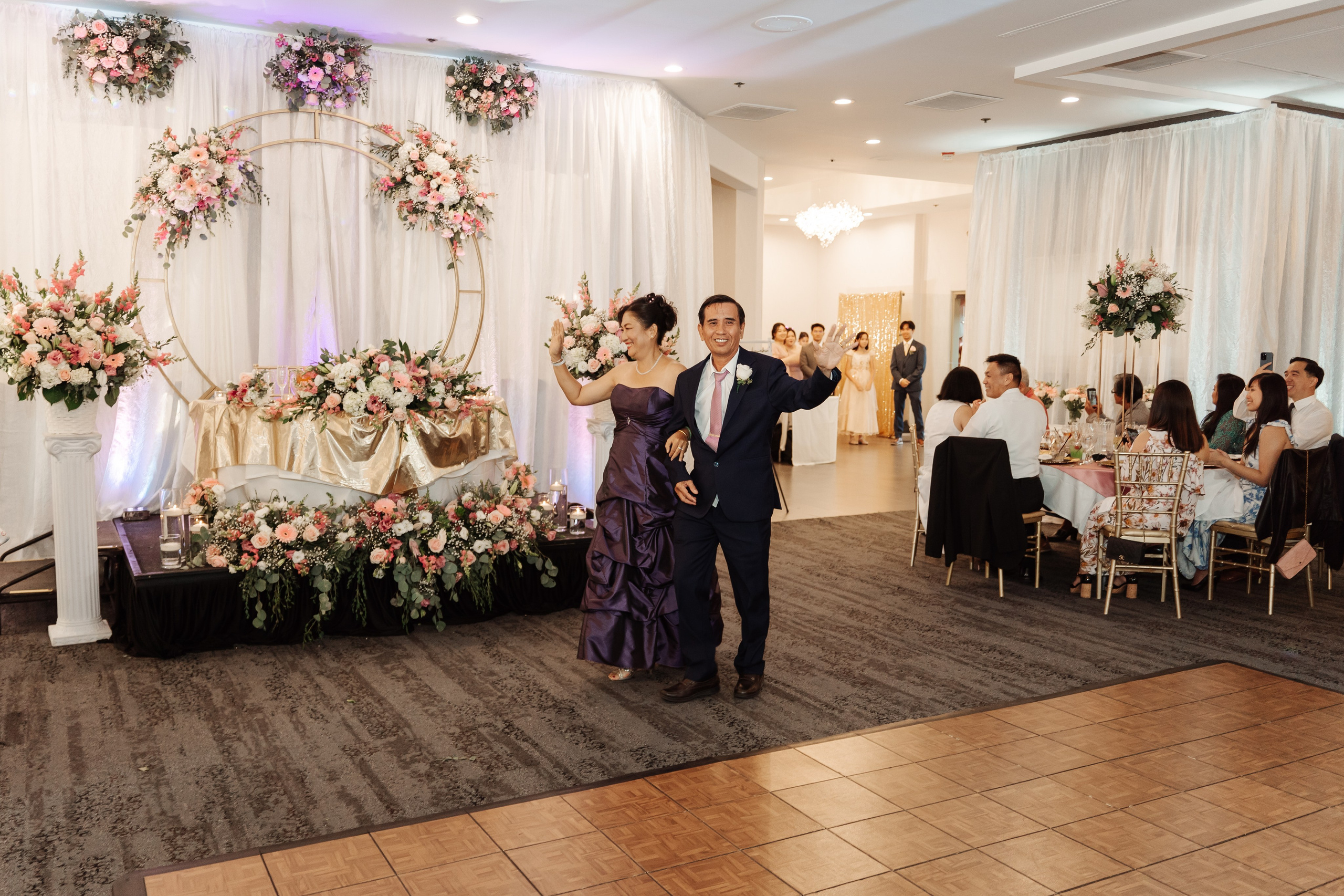 2025-08-16_AndreaChristopher. Ретушер Зенькевич Света