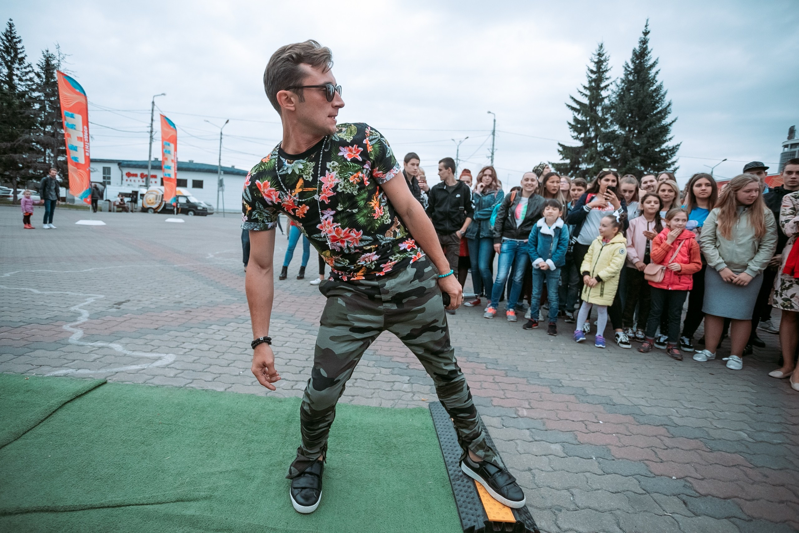 Попади на ТНТ @ Театральная площадь. Репортажный фотограф Максим Полянский. Москва, Санкт-Петербург, Красноярск