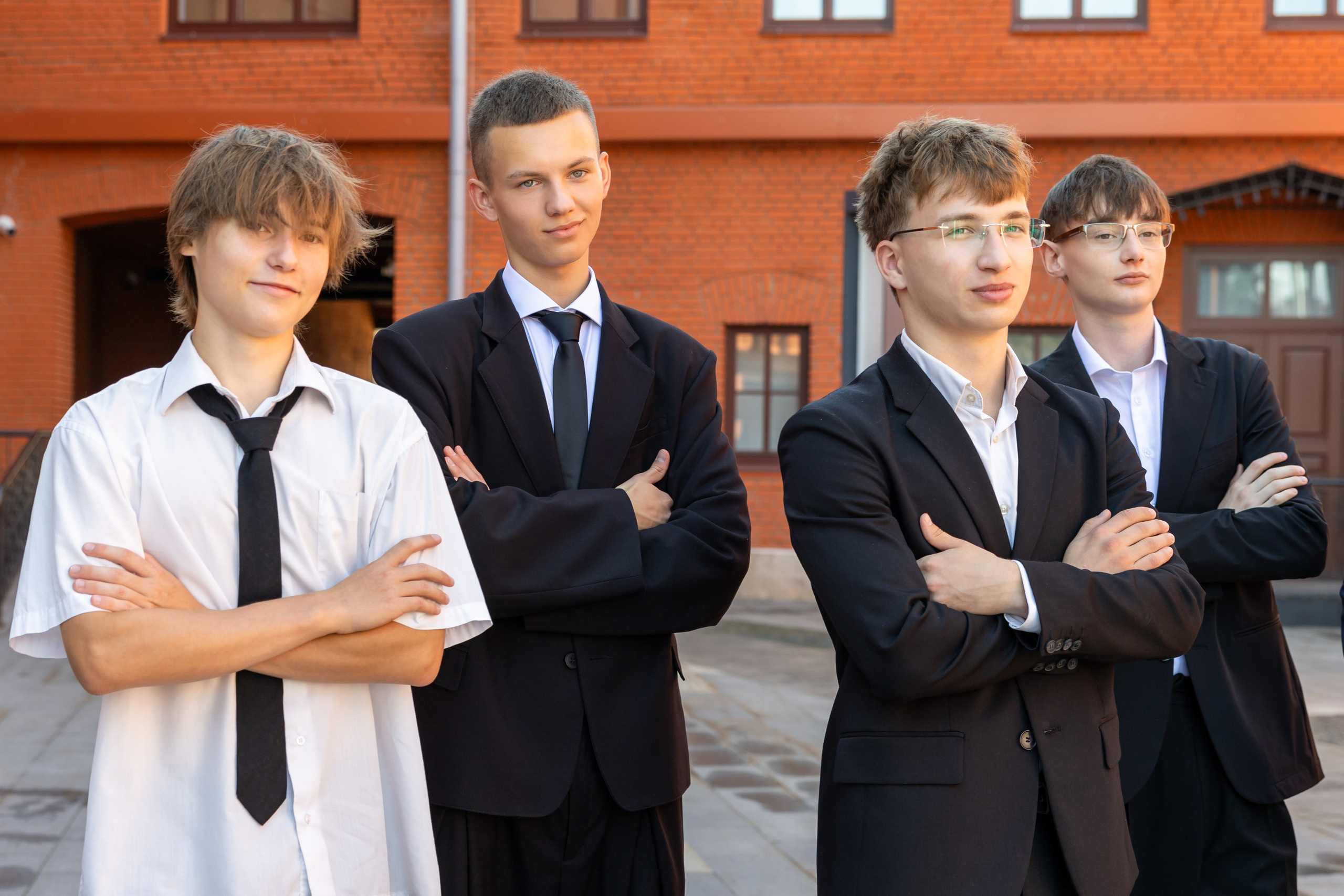 Школьная прогулка. Свадебная фотосъёмка в Москве, Туле