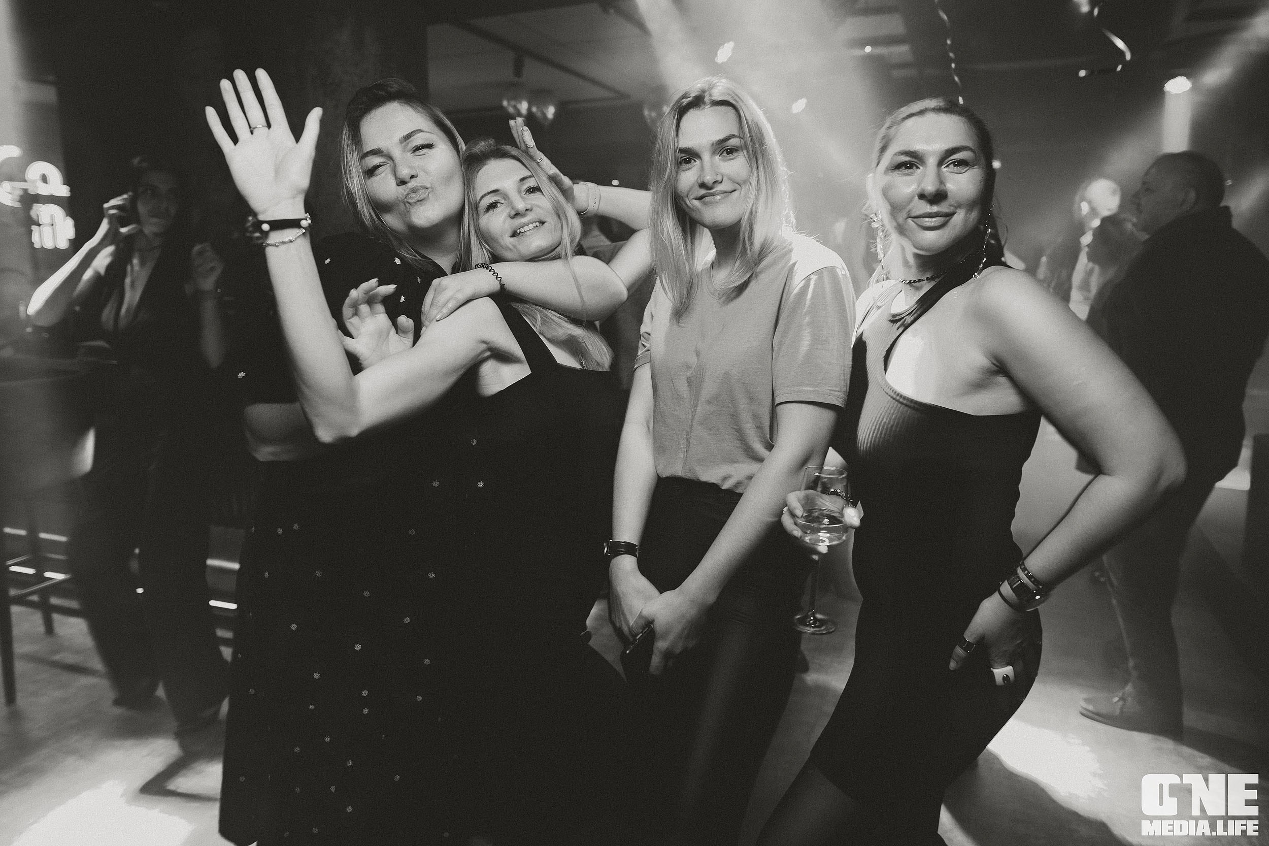 Репортаж из арт-ресторана The Gallery. One Media Life: фоторепортажи, фотоотчеты с мероприятий и заведений