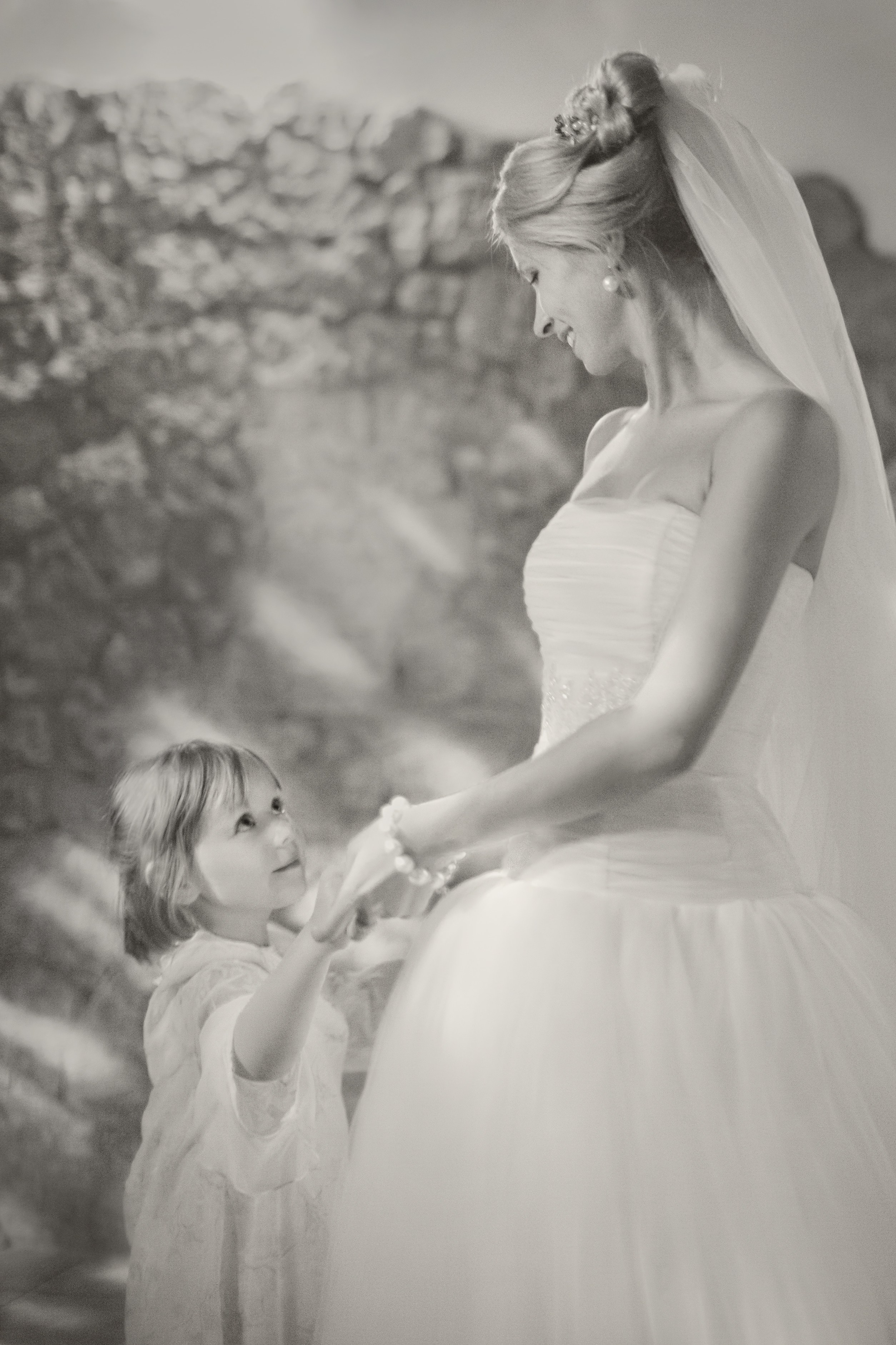 Weddings by Andrey Vinogradov. Andrey Vinogradov photographer in Argentina, I love Reportage and Portrait Photography. Also Family, Weddings, Kids and many more!