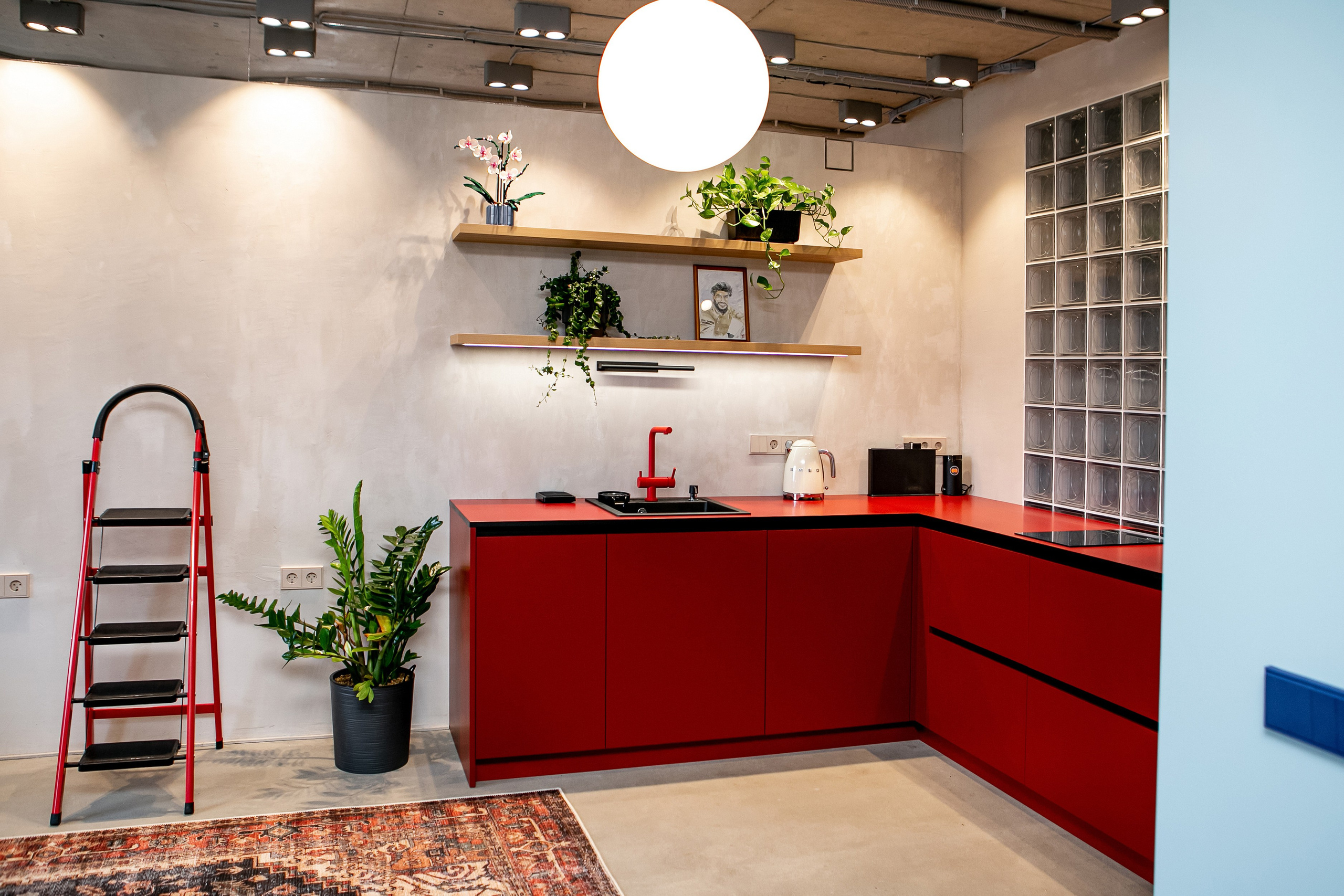 Интерьер ЖК Ирнест. Контент фотограф, съемка для маркетплейсов, фуд съемка и репортажи в Новосибирске Ралия Галеева