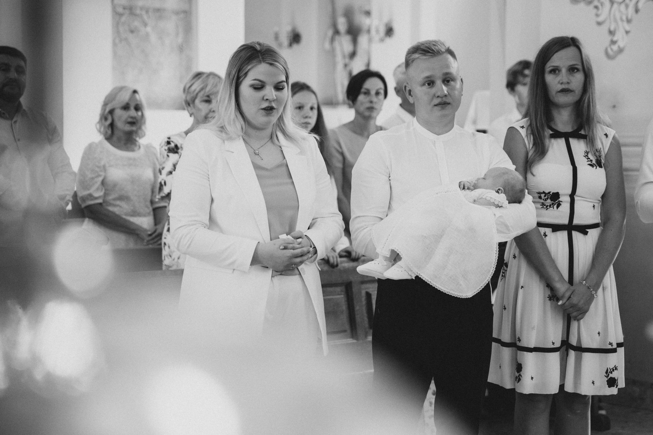 Католическое крещение (частично конфиденциальная). Семейный фотограф в Минске Дарья Дреко