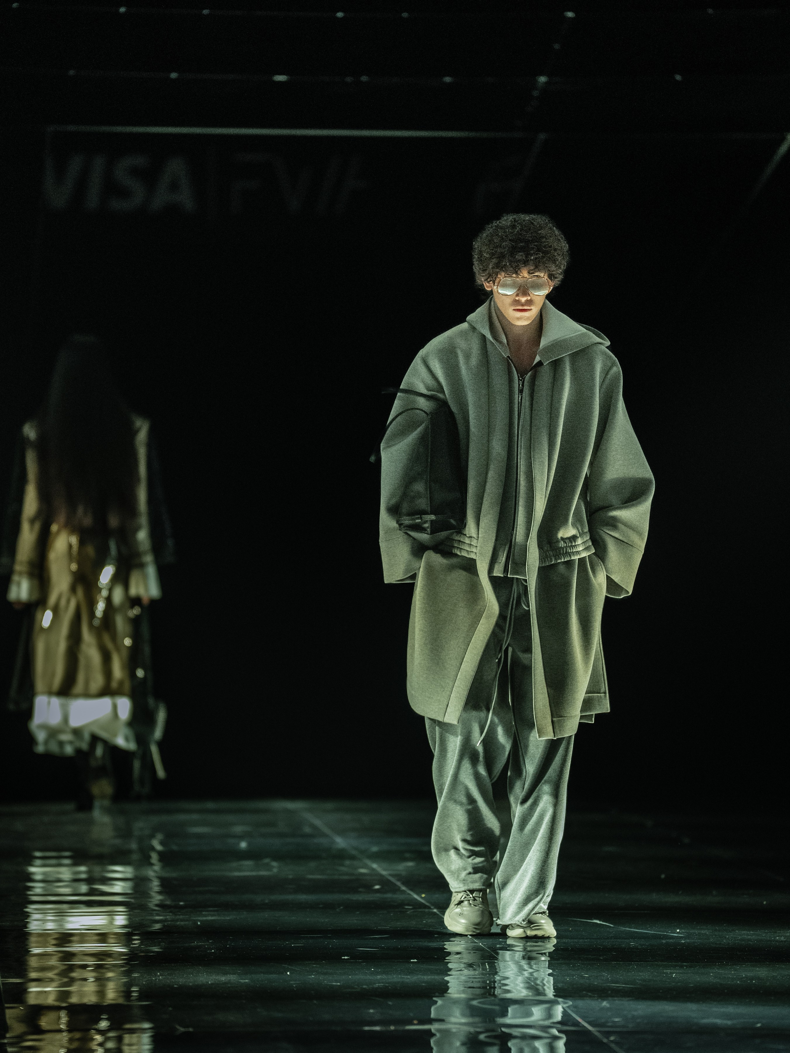 Visa Fashion Week Almaty Pre-Fall 2026 April Leonid Zherebtsov. Сайт Алматинского НЮ АРТ, будуар и фэшн фотографа Дениса Карпенко