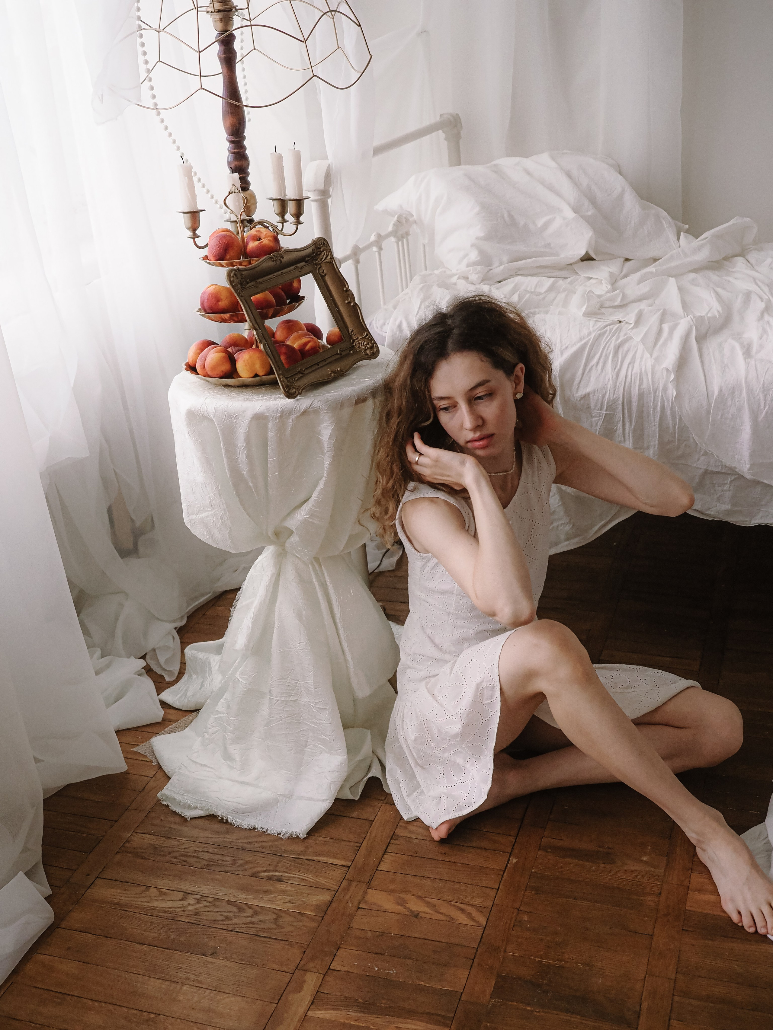 Утро и аромат персиков. Фотограф Рязань. Семейный Свадебный фотограф