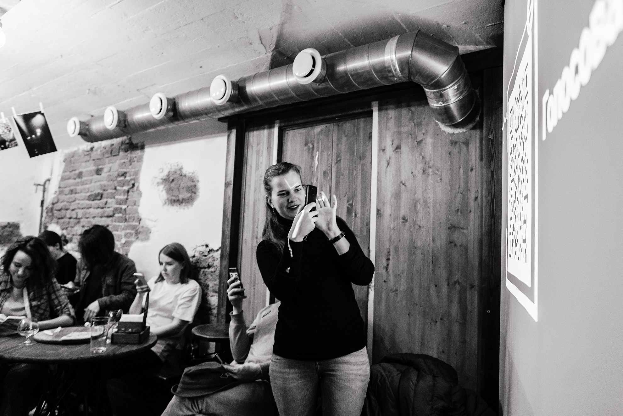 29.05.2022 // Лекция «Развитие московской городской фотографии». Фотовыставки serebro.gallery, в которых автором можешь стать ты! | Москва