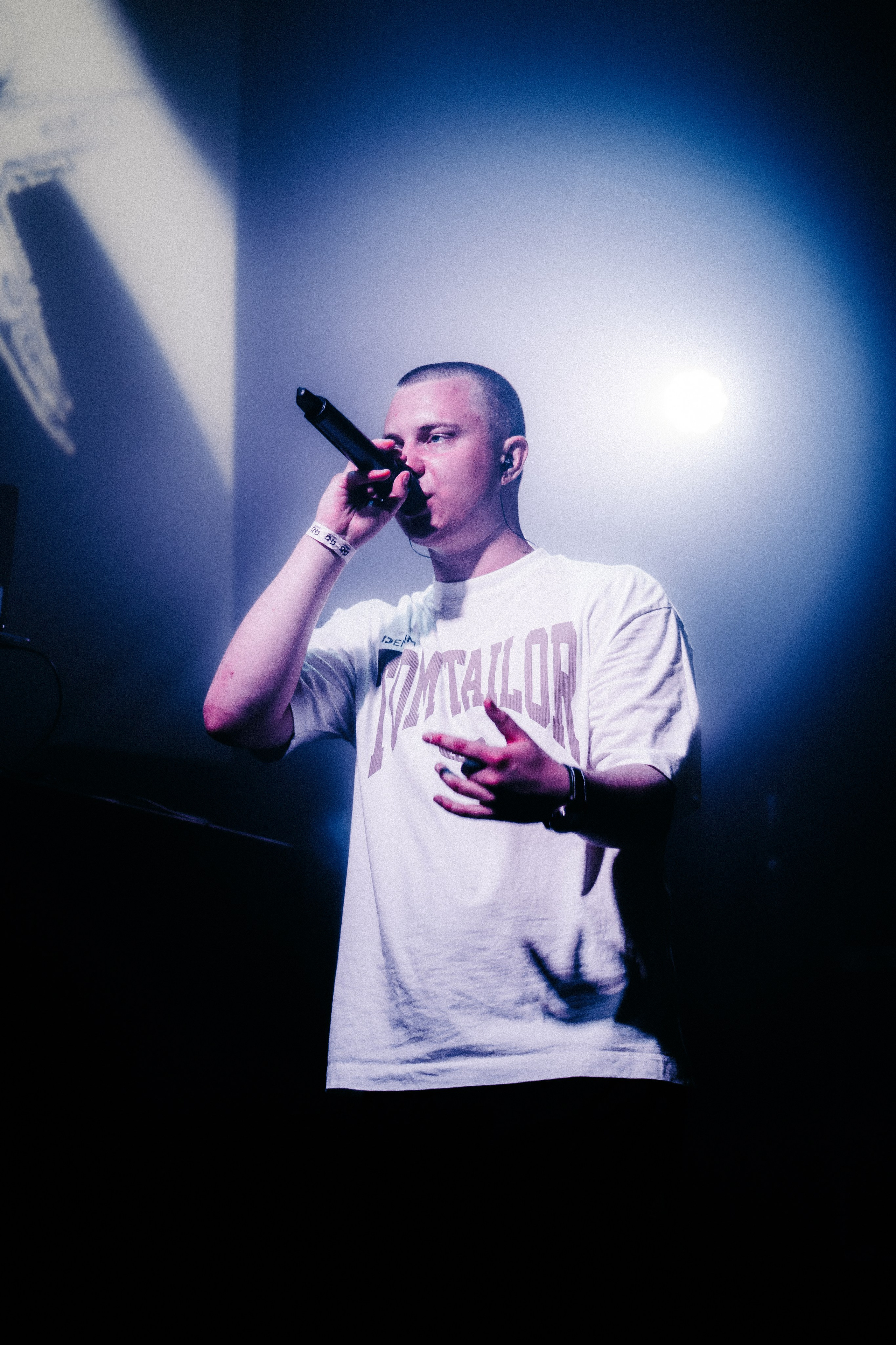 F0lk | 26.07.24 | Ласточка