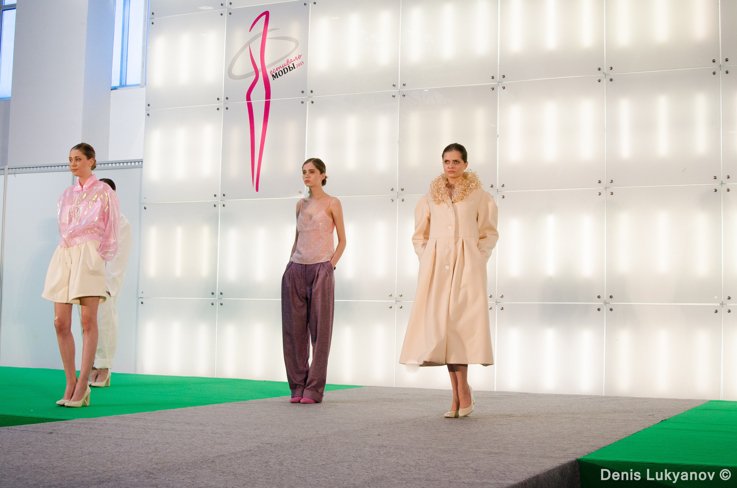 Формула Моды.Континент. Свадебный и семейный фотограф Денис Лукьянов в Краснодаре, Краснодарском крае и Республике Крым