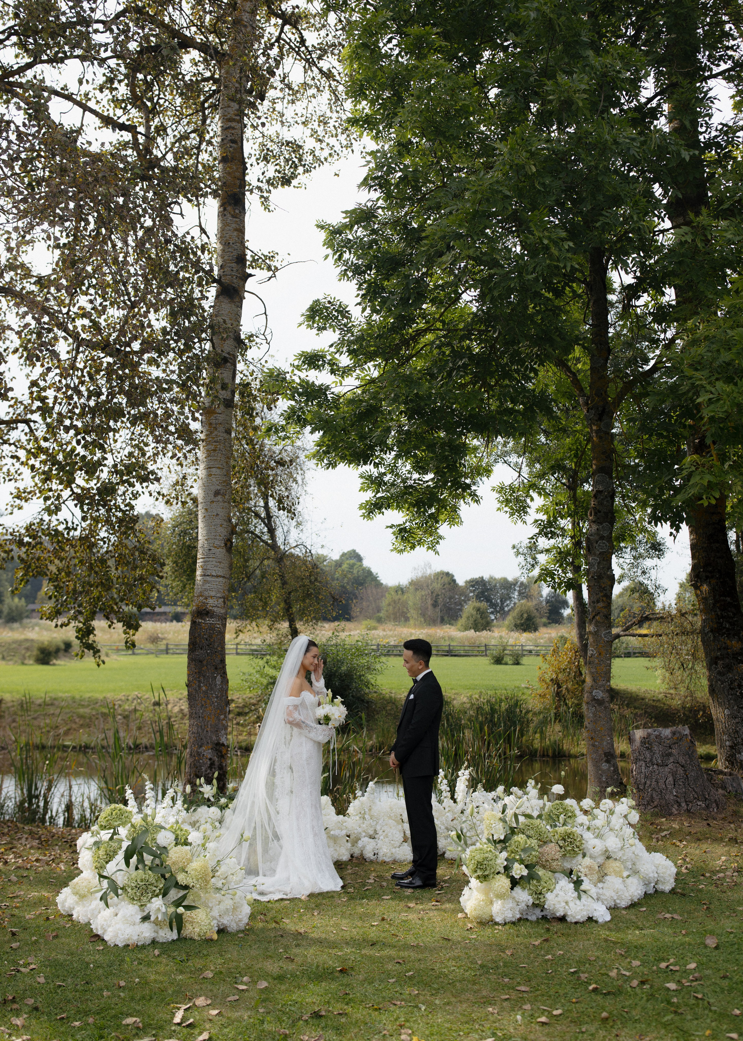 AUGUST. Свадебный фотограф Минск