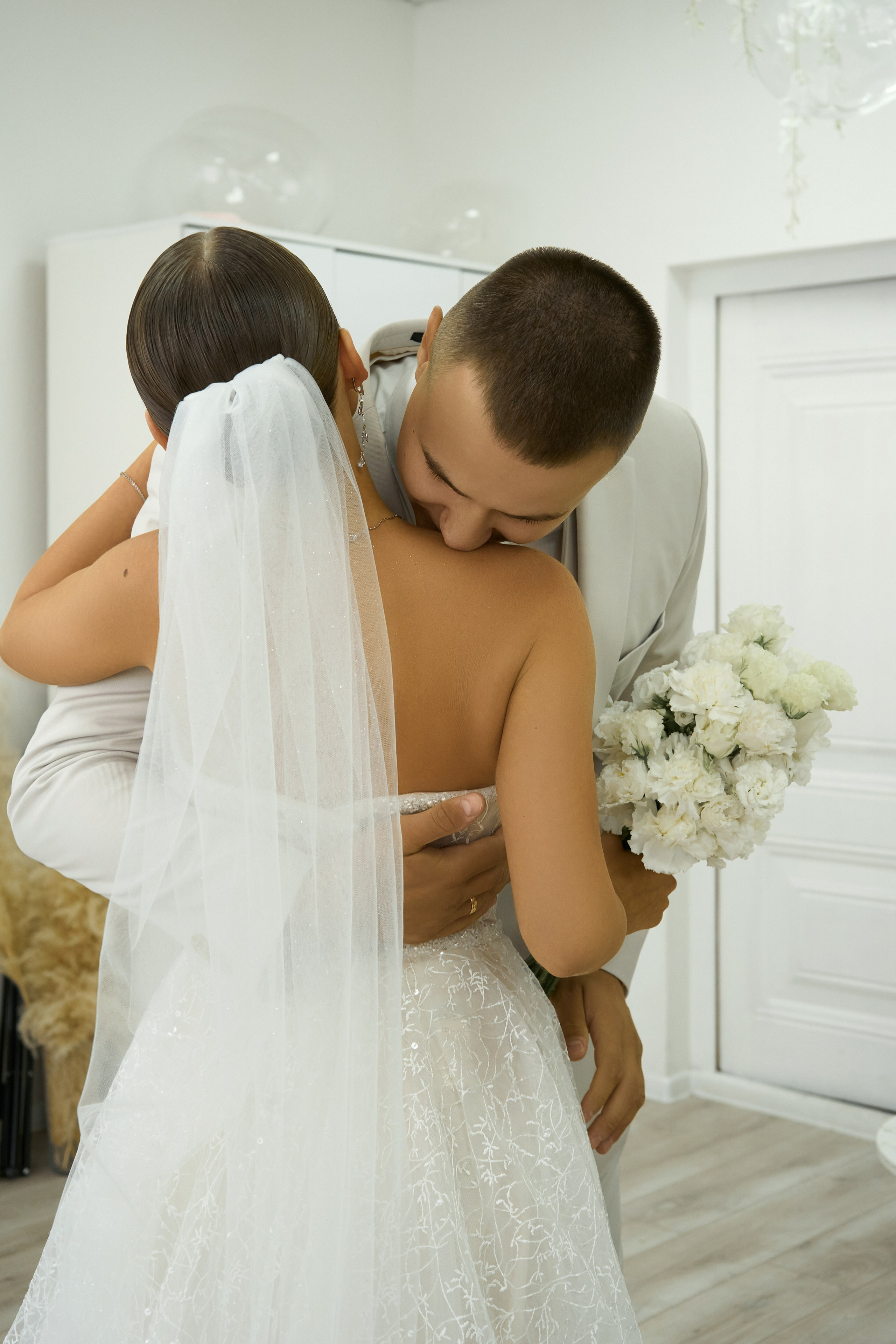 Юрий и Яна 12.09.2025. Фотограф из Владивостока Юлия Черепова