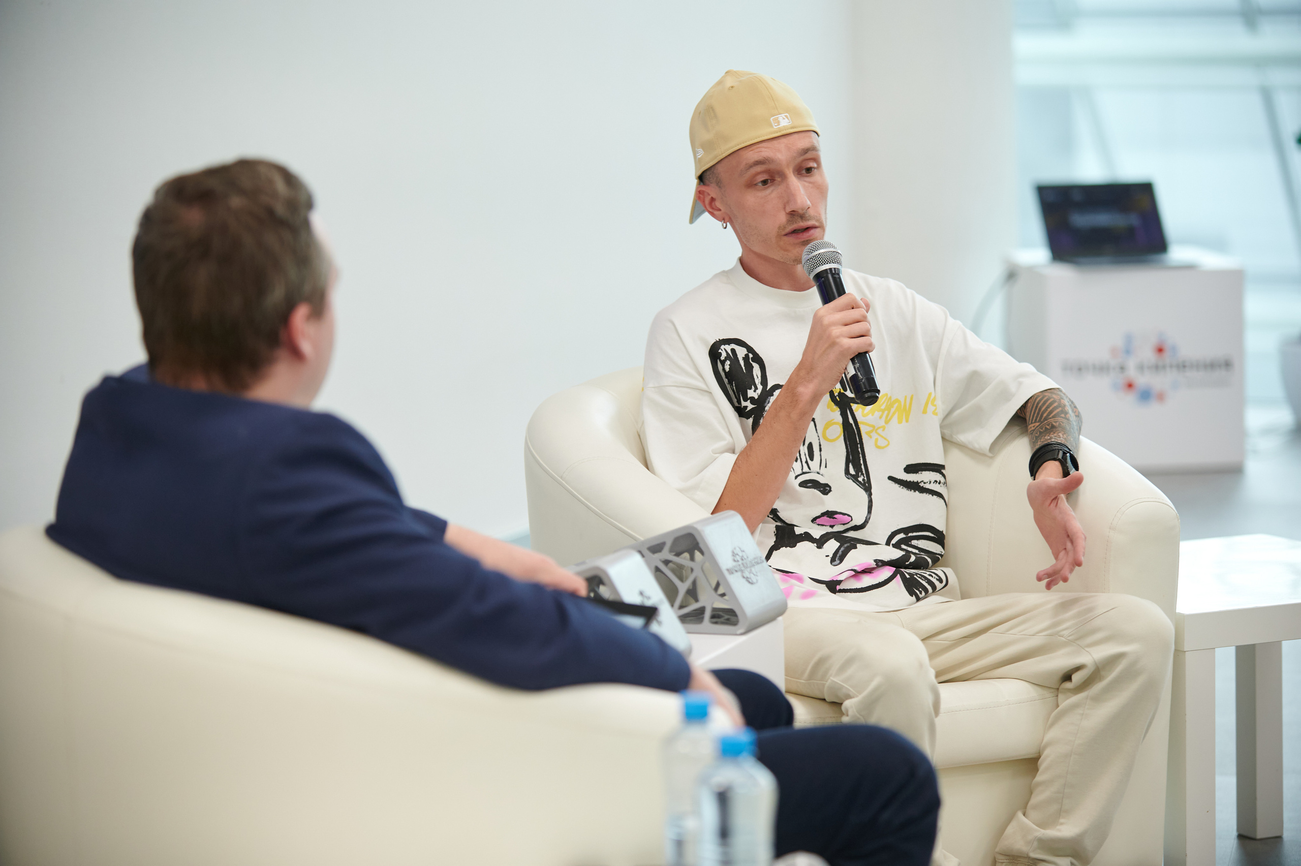 Конференция в ЕЦ. Мезенцев Евгений фотограф