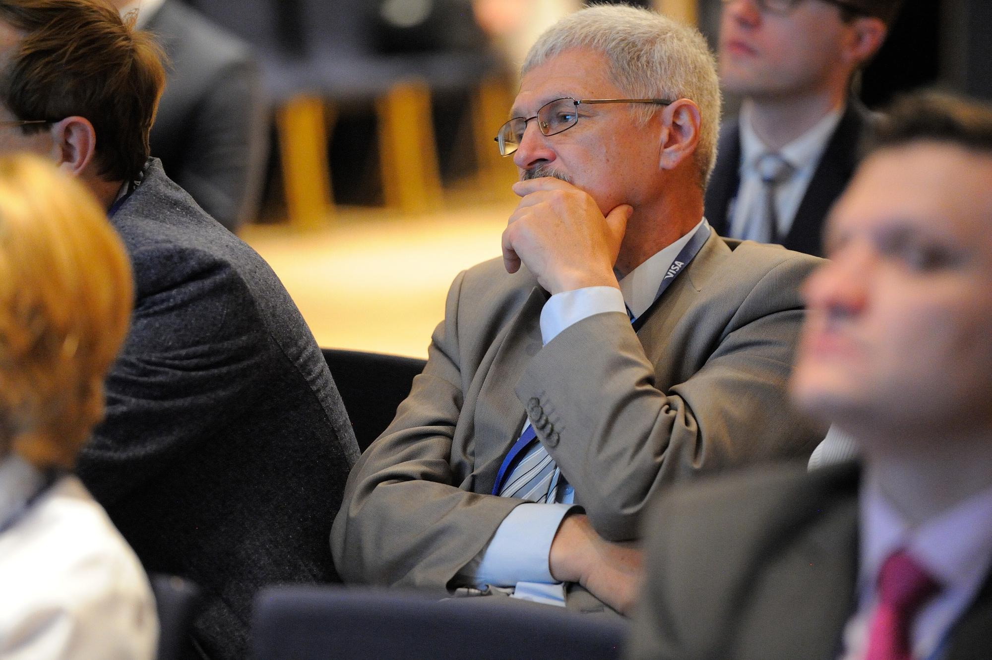 Visa конференция. Мезенцев Евгений фотограф