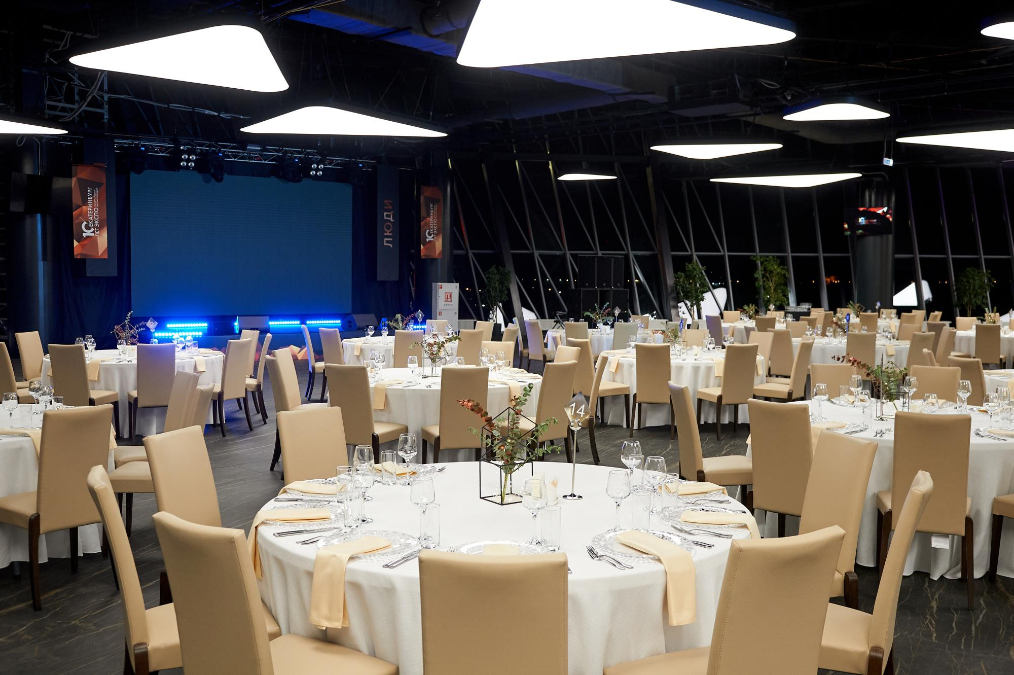 Экспо 10 лет. Мезенцев Евгений фотограф