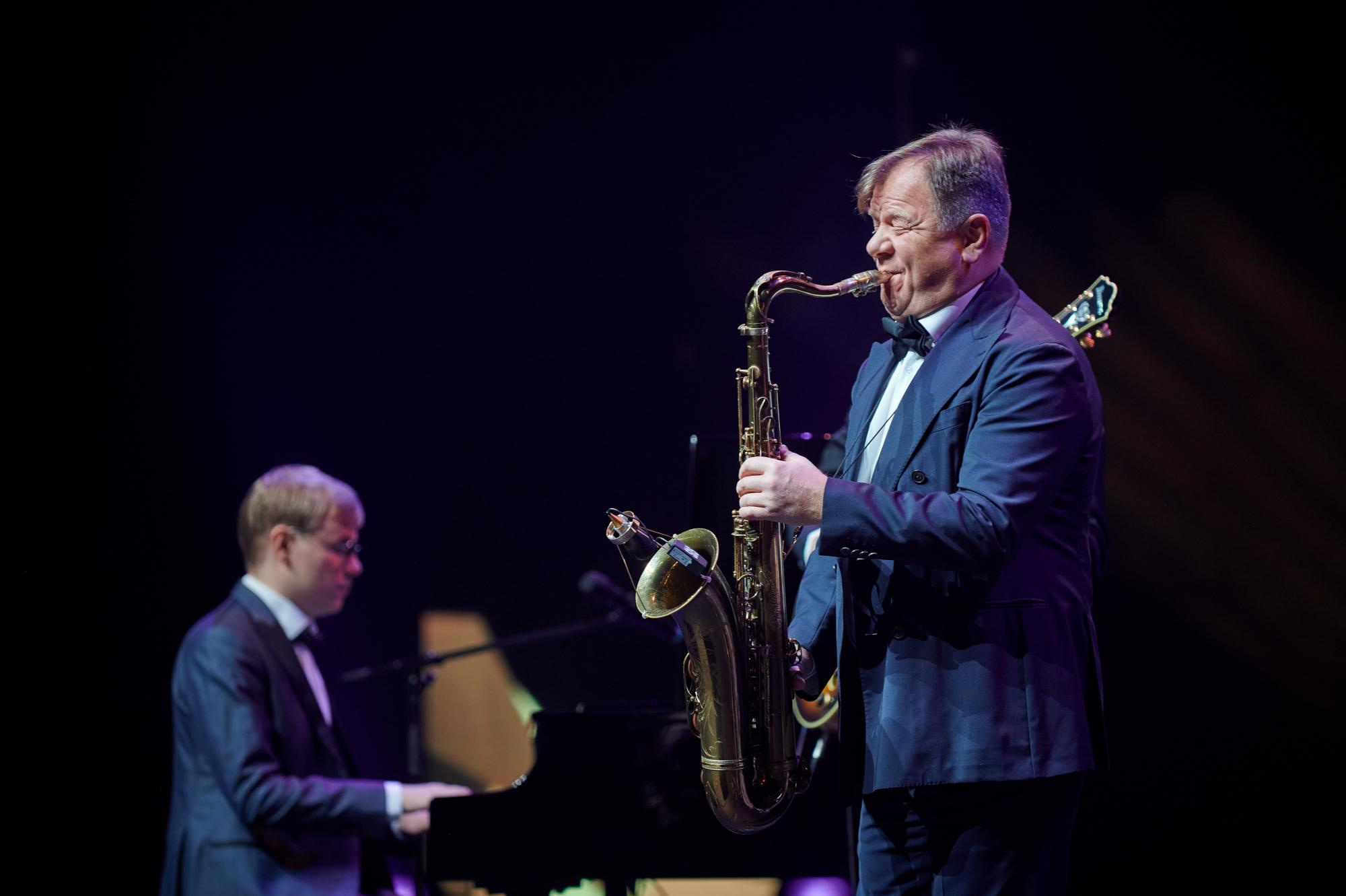 Экспо 10 лет. Мезенцев Евгений фотограф