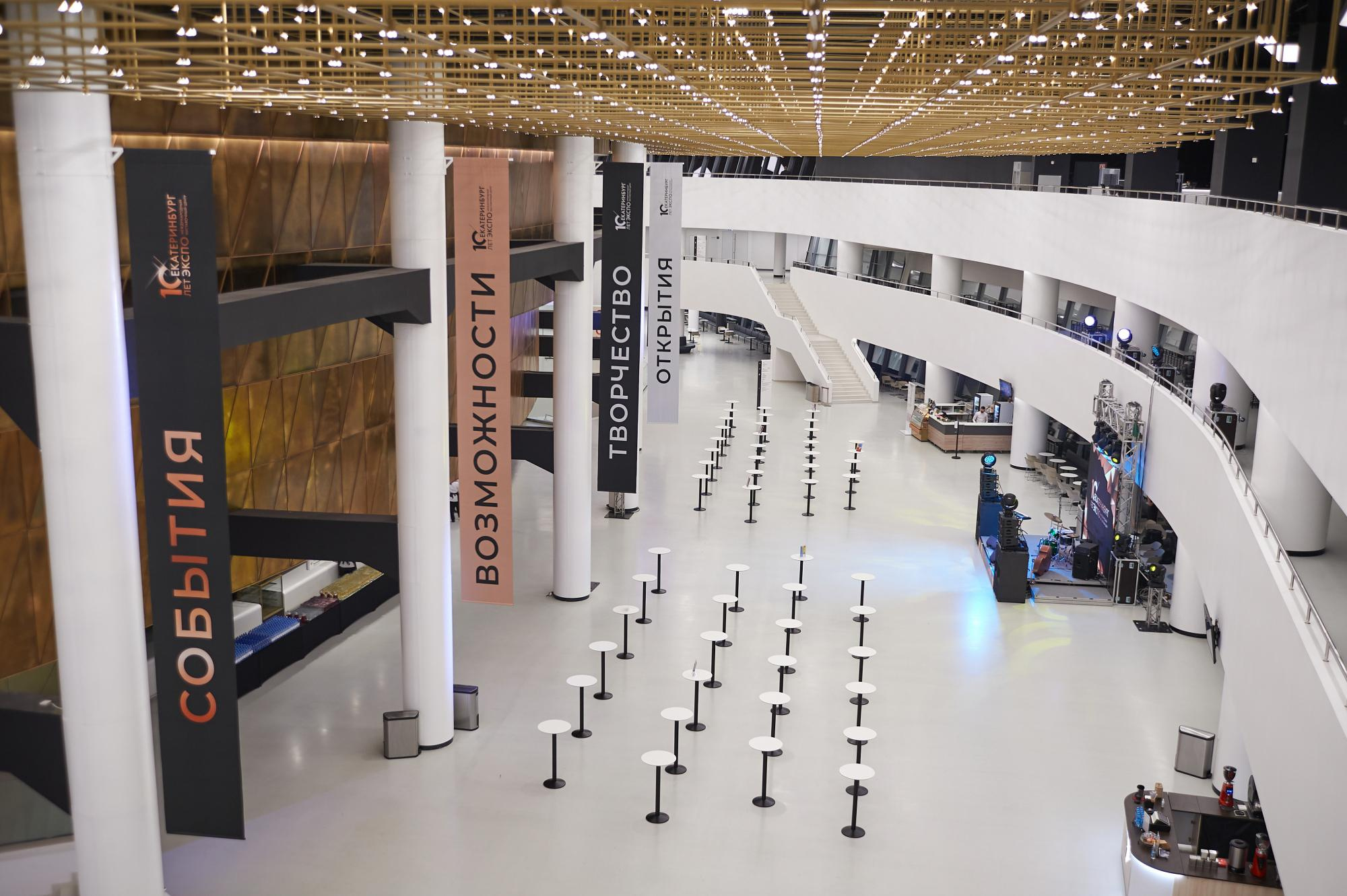 Экспо 10 лет. Мезенцев Евгений фотограф