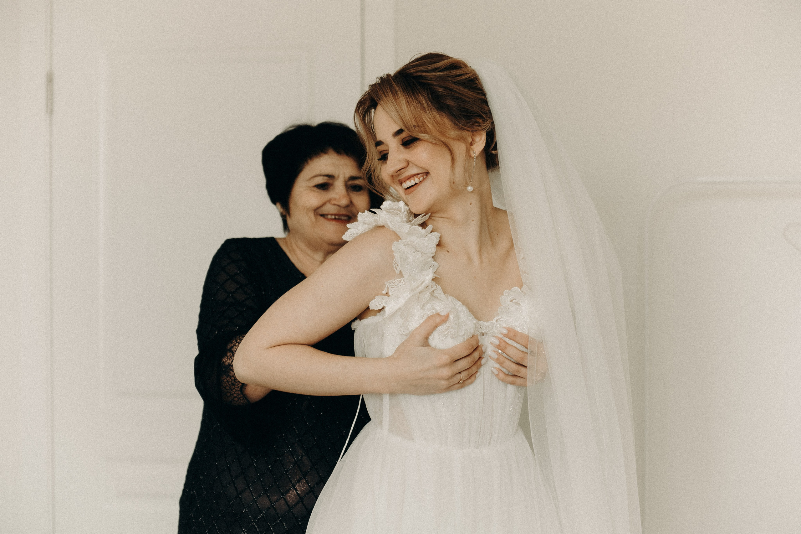 Свадебные фотографии. Фотограф в Барнауле Дарья Бутурлакина. Люби.Цени.Касайся