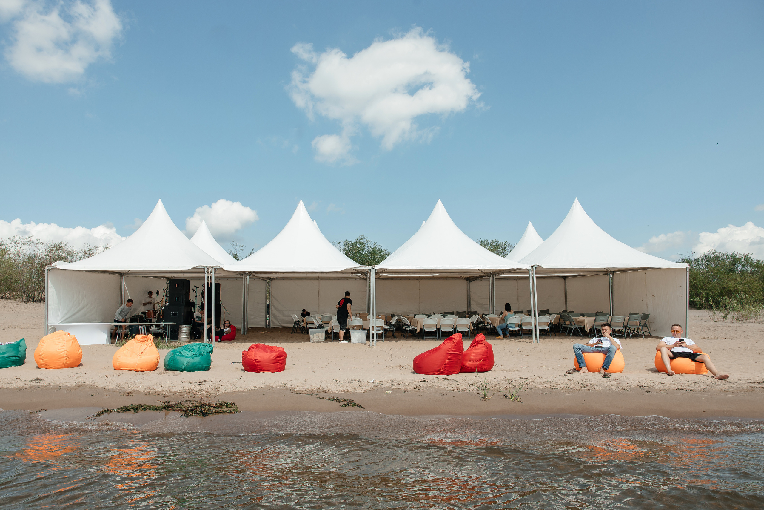 Репортаж деловых, спортивных событий и концертов