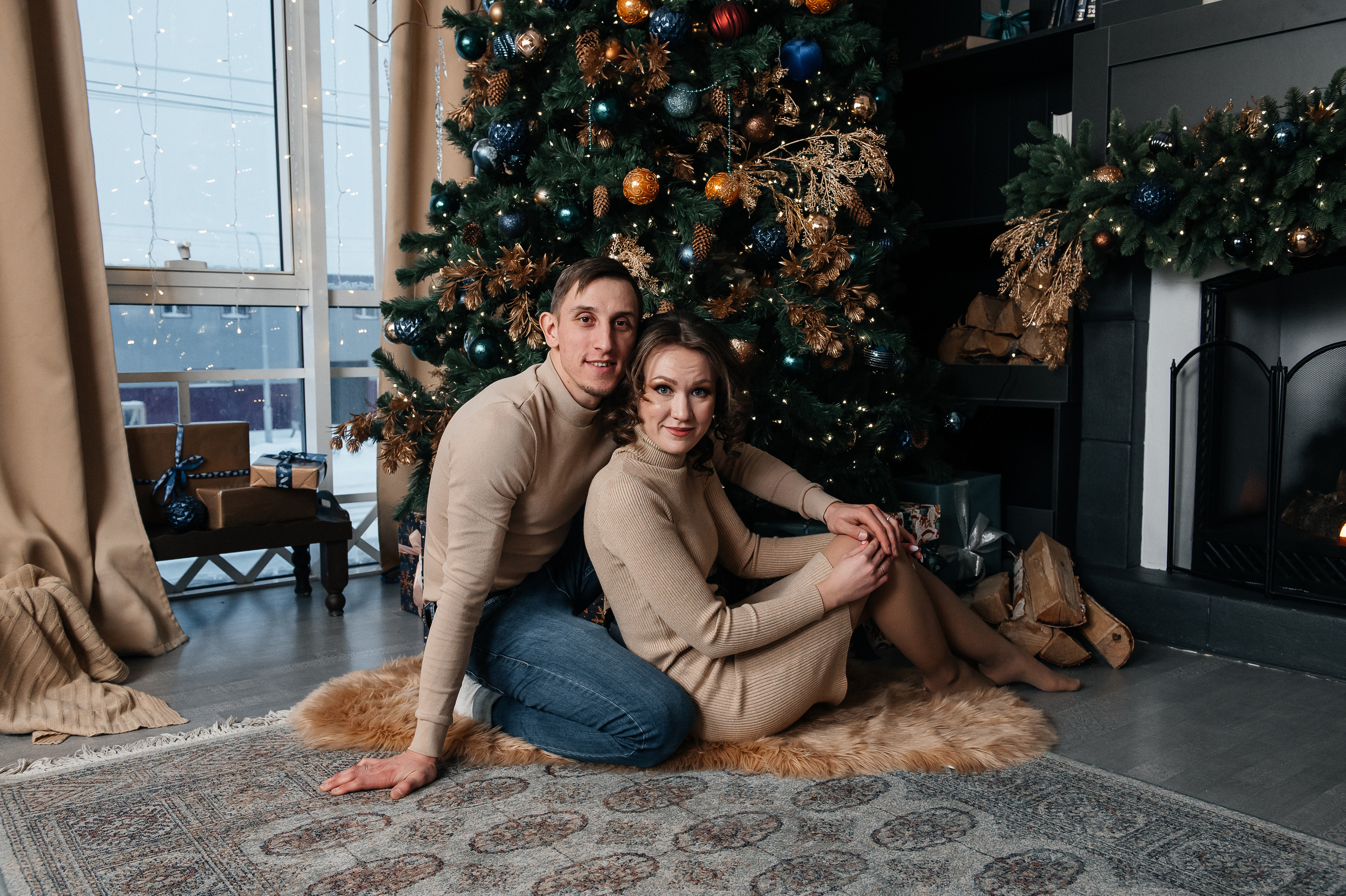 Собрались три поколения: родители, дети и внучка. Фотограф в Сургуте Светлана Гибадуллина