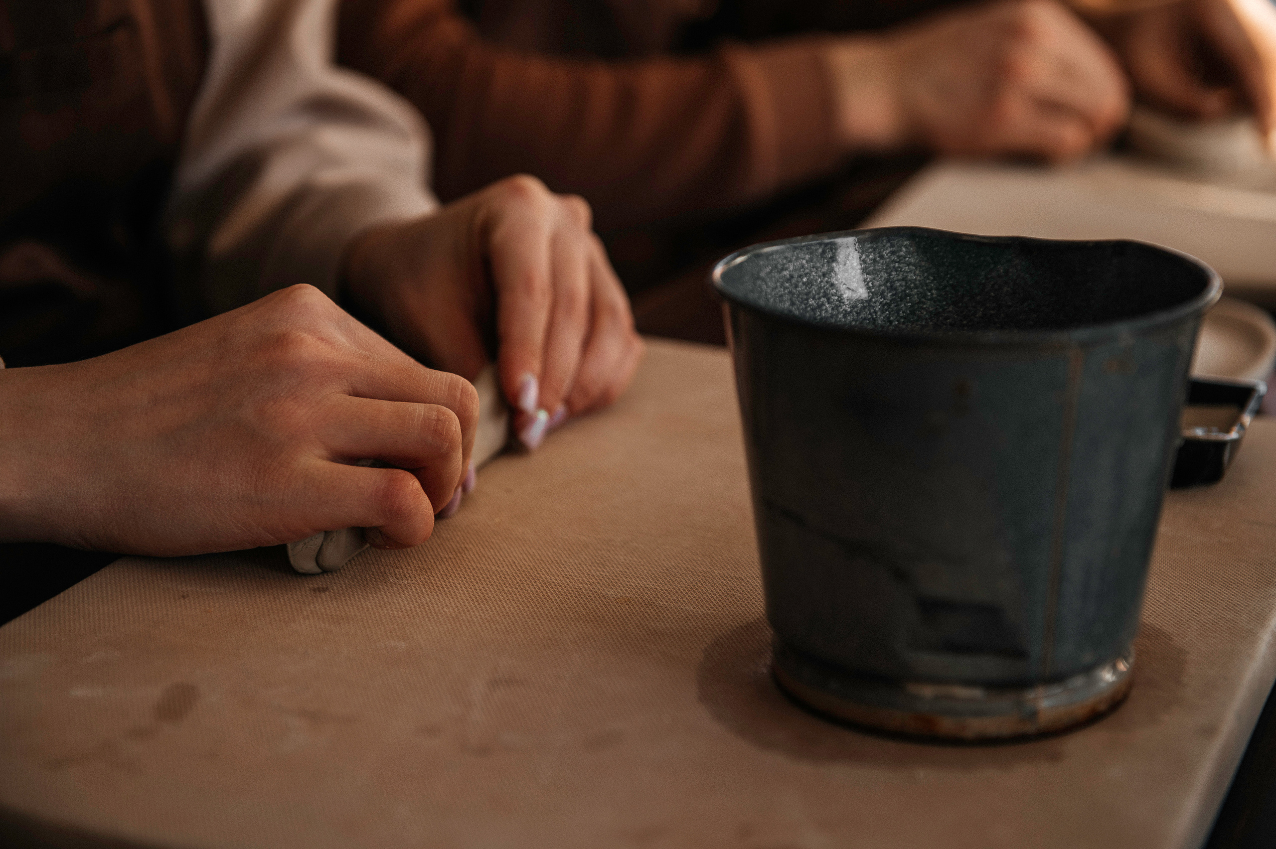 Семья Смирновых в Гончарной мастерской. Фотограф в Сургуте Светлана Гибадуллина