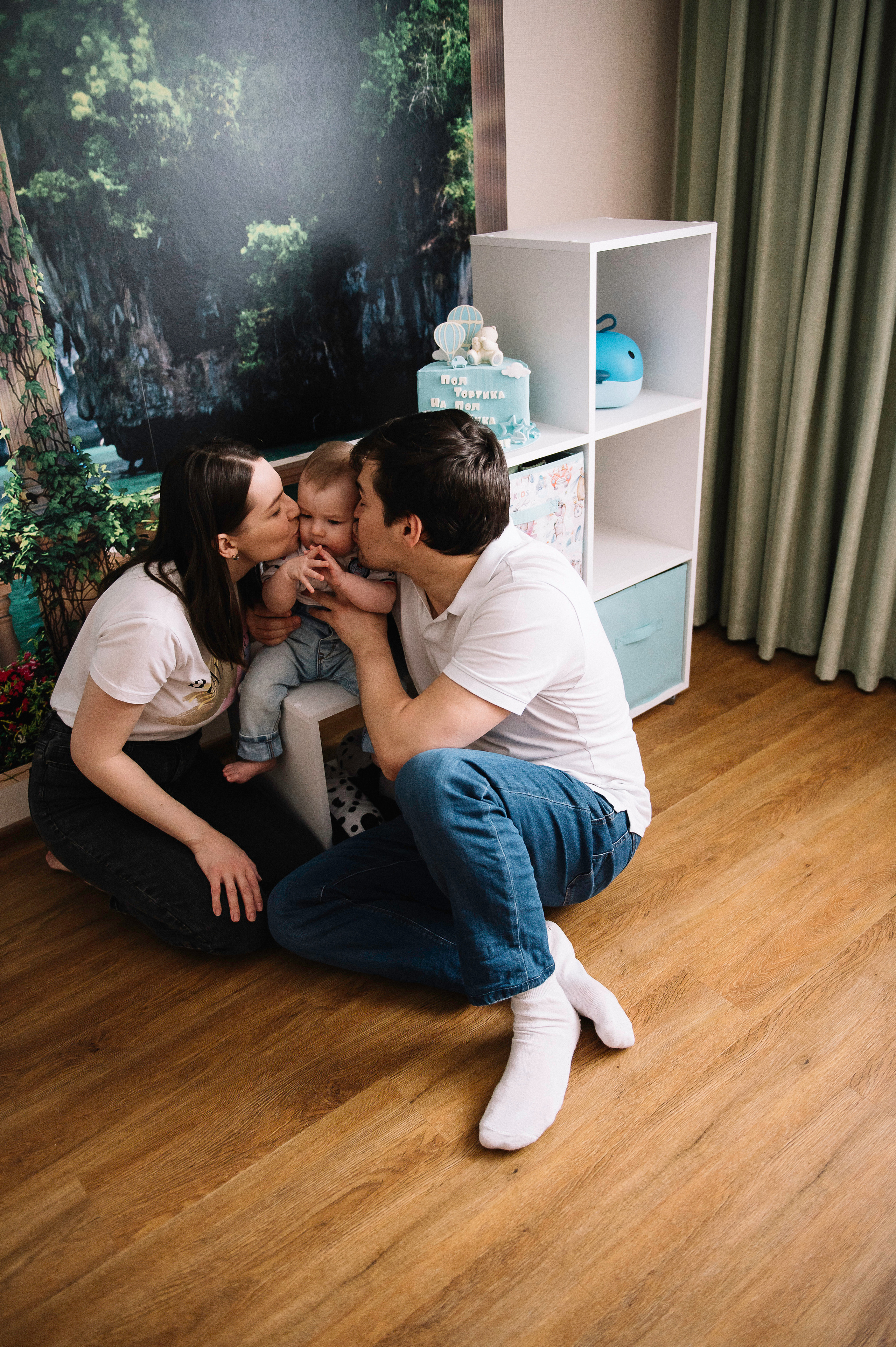 Семья Куклины отмечает полгодика своего малыша. Фотограф в Сургуте Светлана Гибадуллина