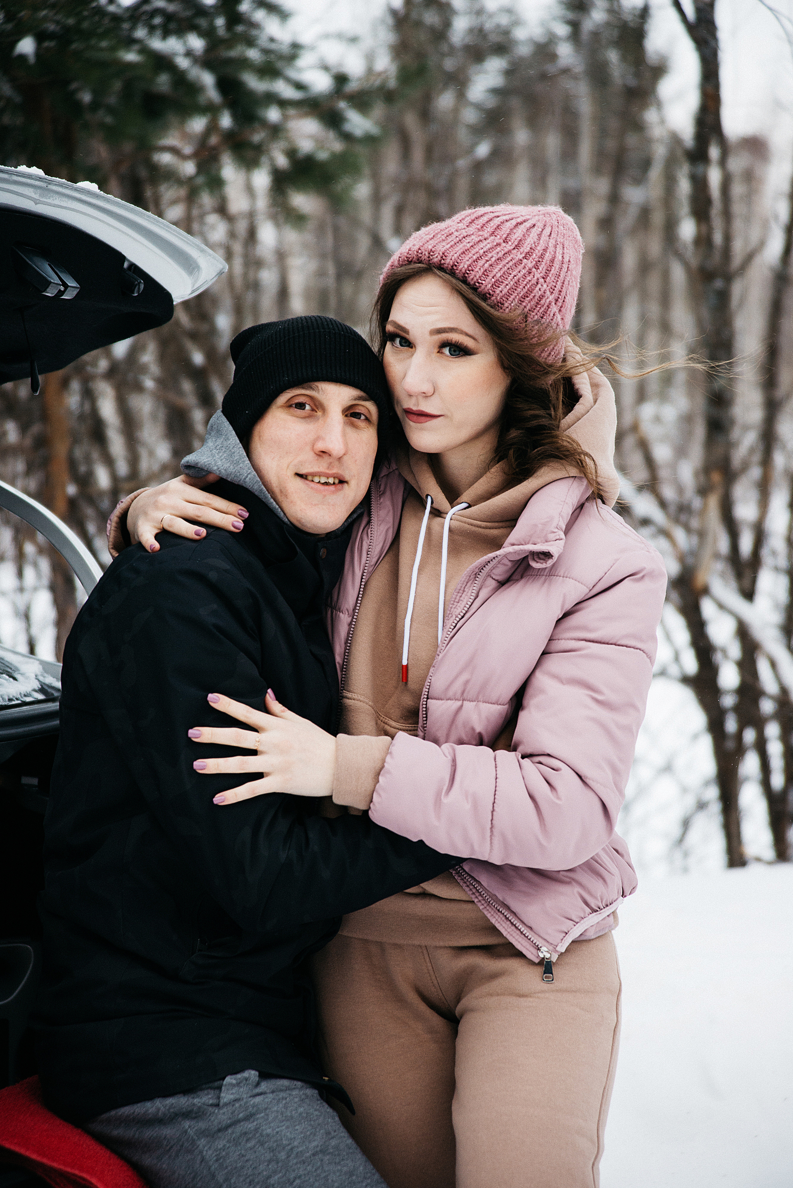 Женя и Анна прогулка по лесу. Фотограф в Сургуте Светлана Гибадуллина