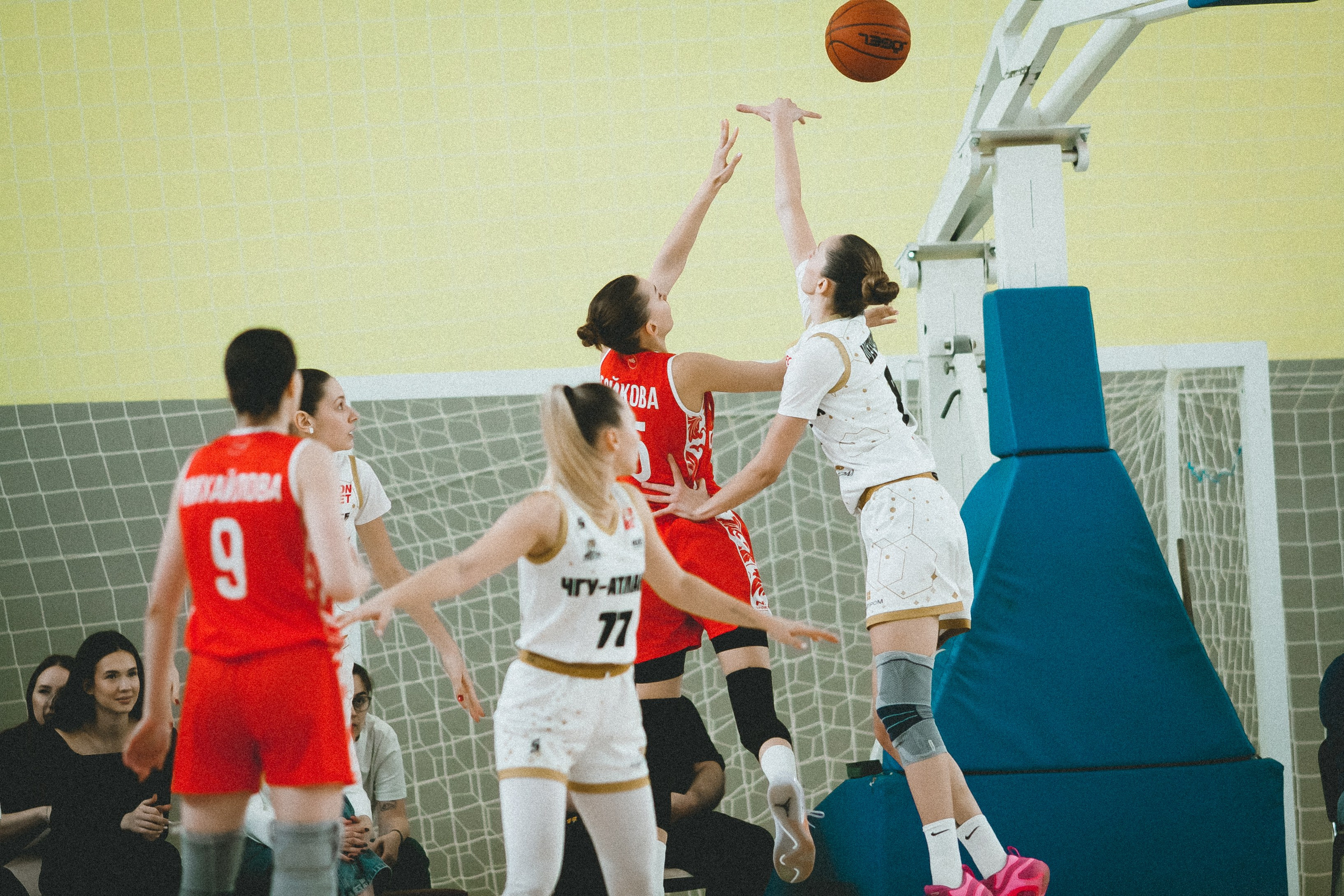 Атланта-Юность / 1. Фотография