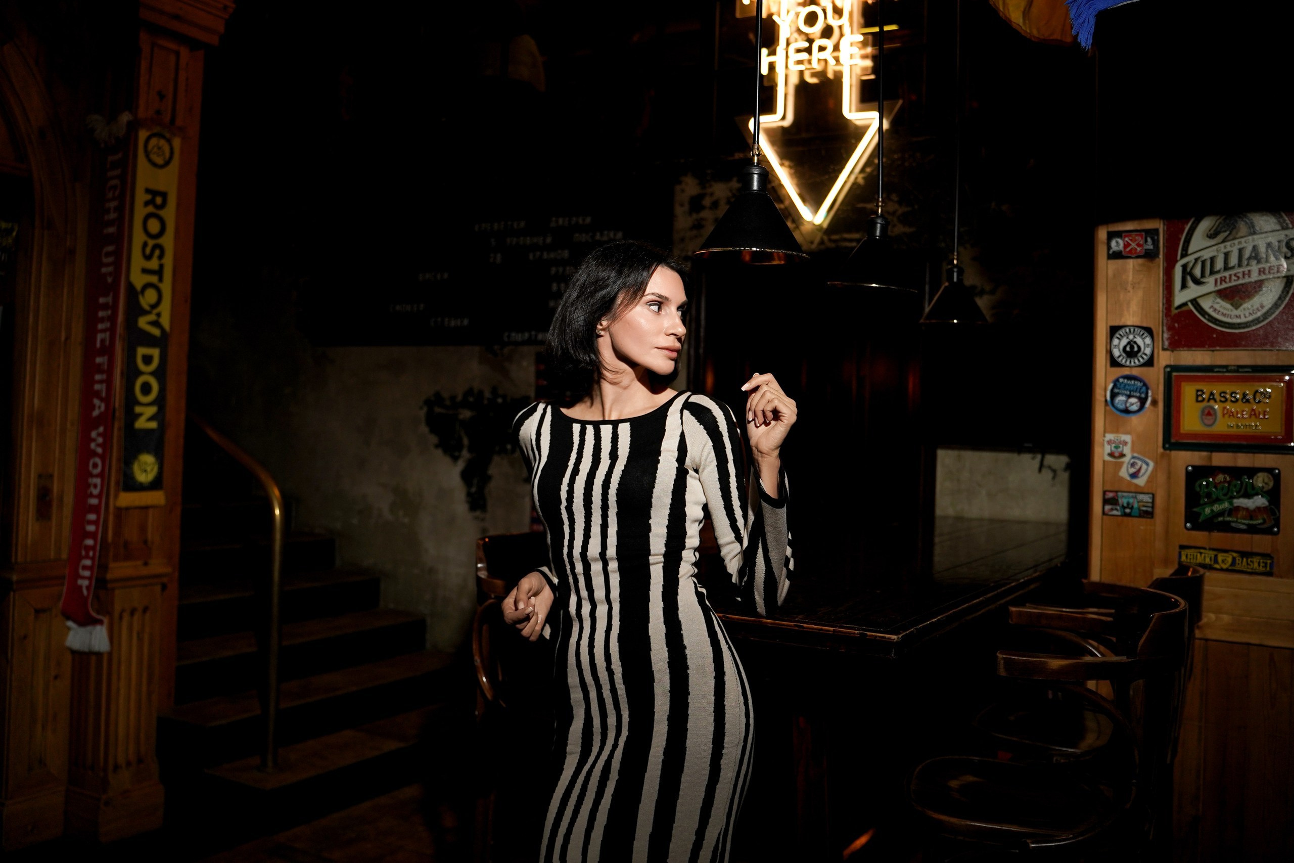 Ночная фотосессия мероприятия в London Pub в Ростове-на-Дону. Свадебный фотограф в Ростове-на-Дону. Таинство Крещения и Венчания, семейные фотосессии. Алёна Чёботова