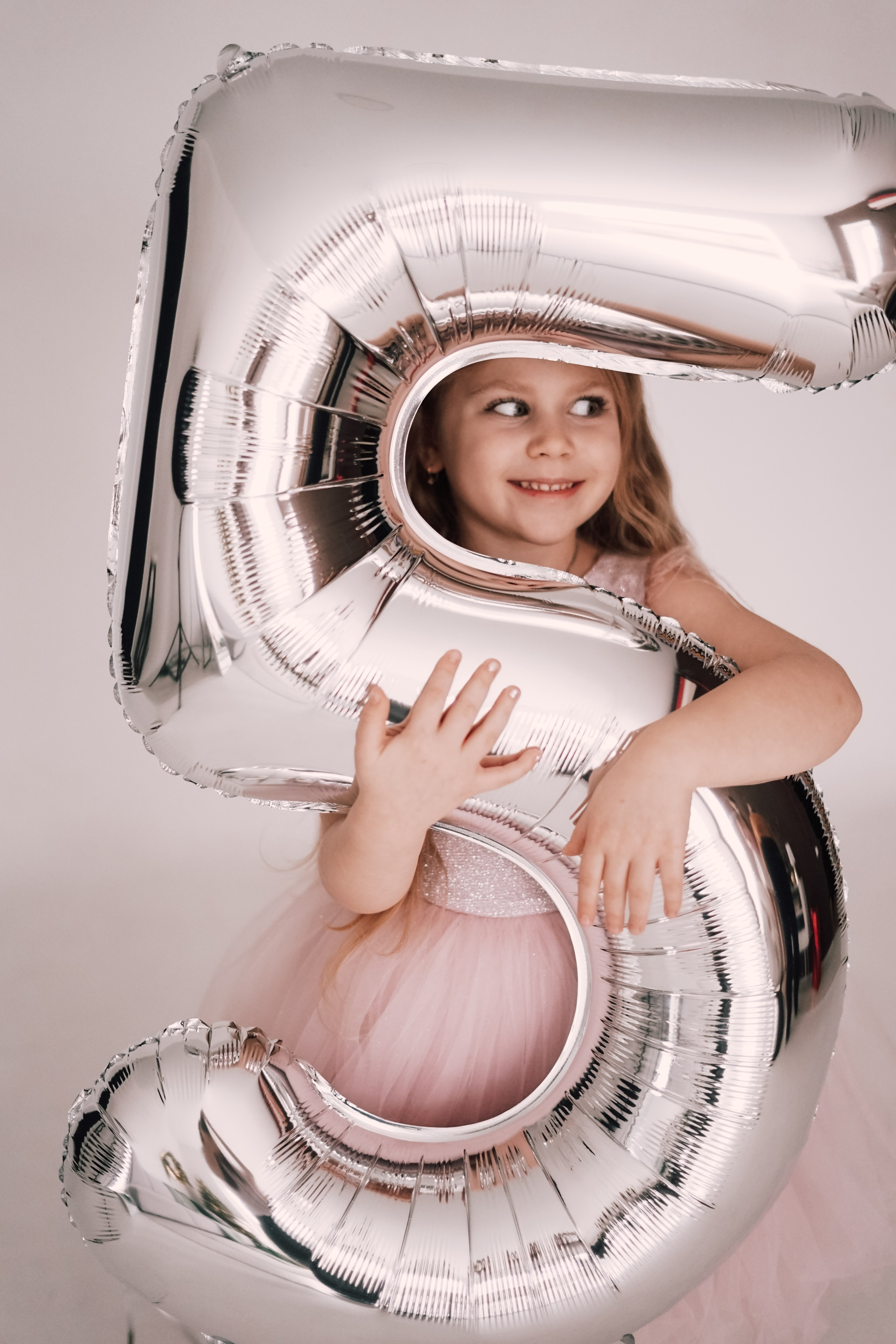 Две сестры. Портретный и семейный фотограф в Мариуполе, РФ. Даша Жогло