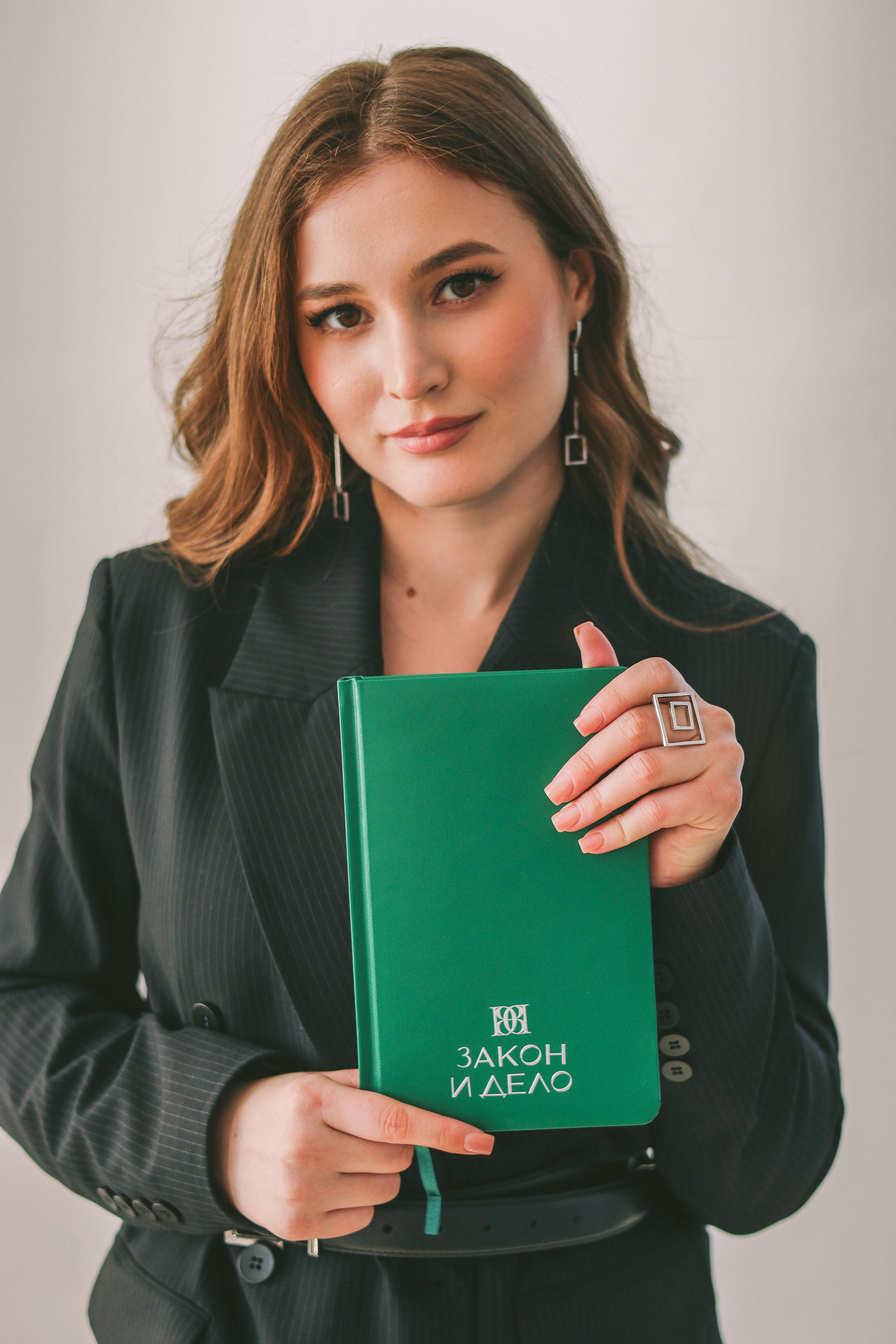 Юридическая компания. Портретный фотограф в Красноярске Аня Медведева