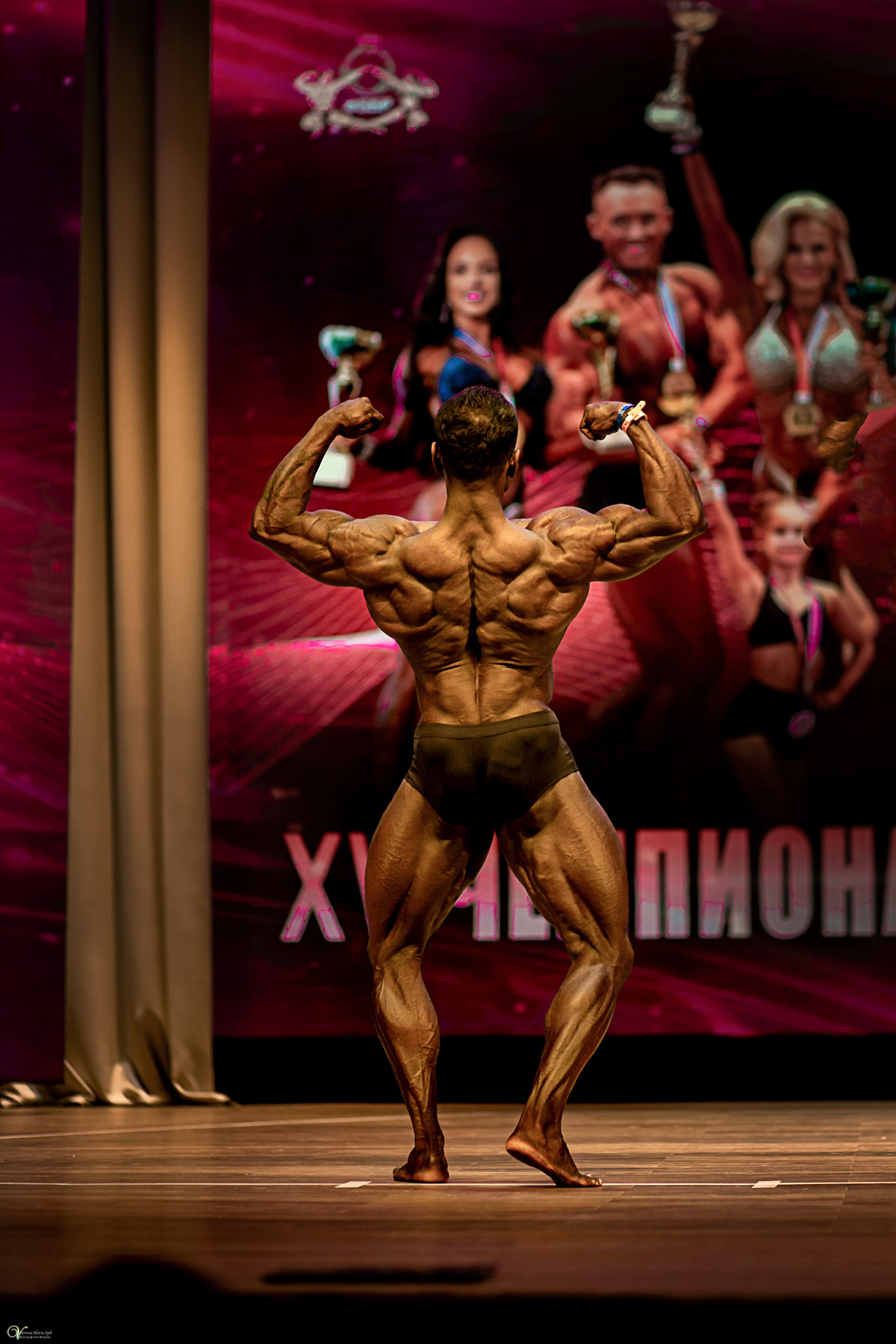 Чемпионат по бодибилдингу 2025. Фотограф женский и мужской портрет Санкт-Петербург