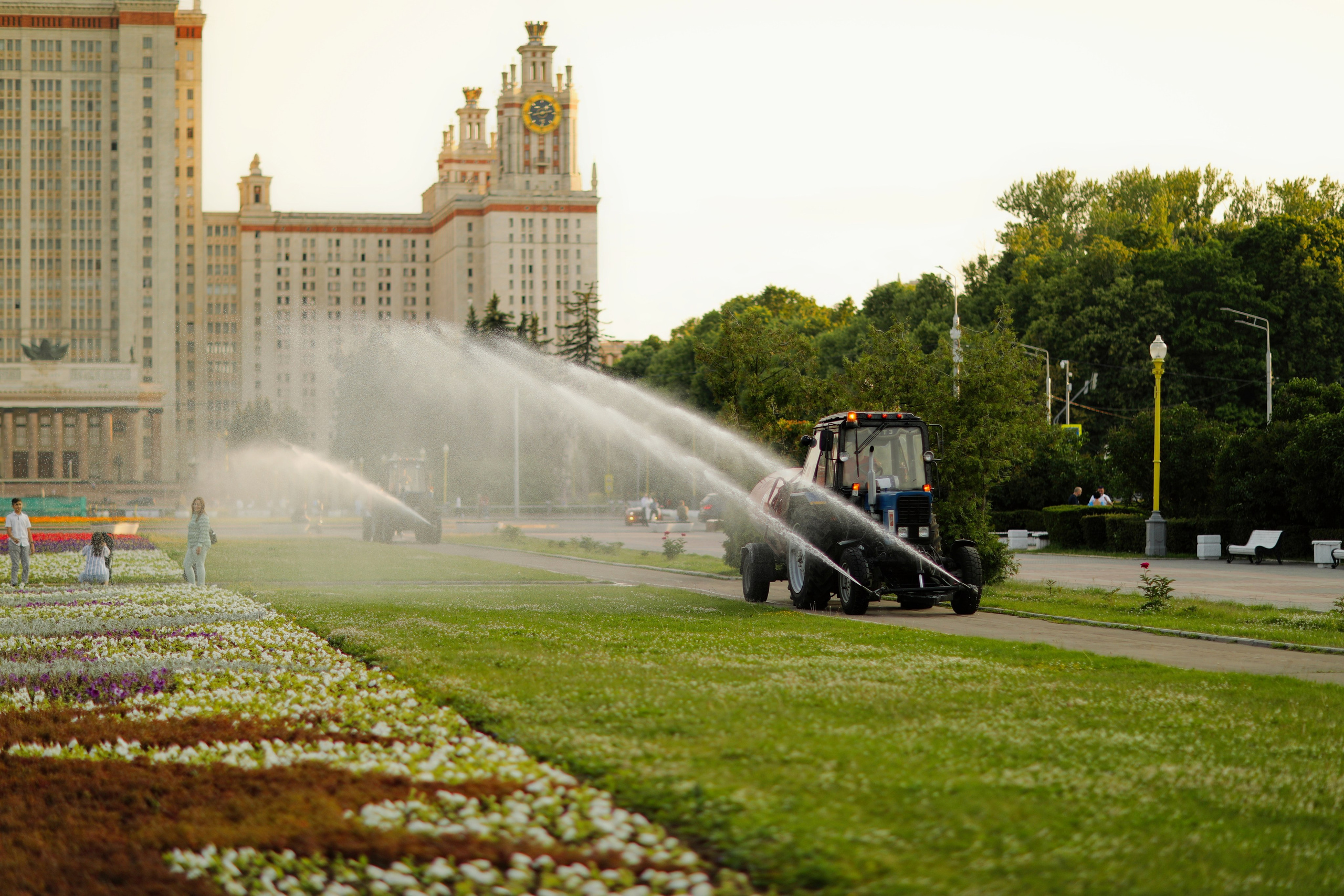 Знойное лето в Москве (Семейная фотопрогулка). Семейный и детский фотограф Москва