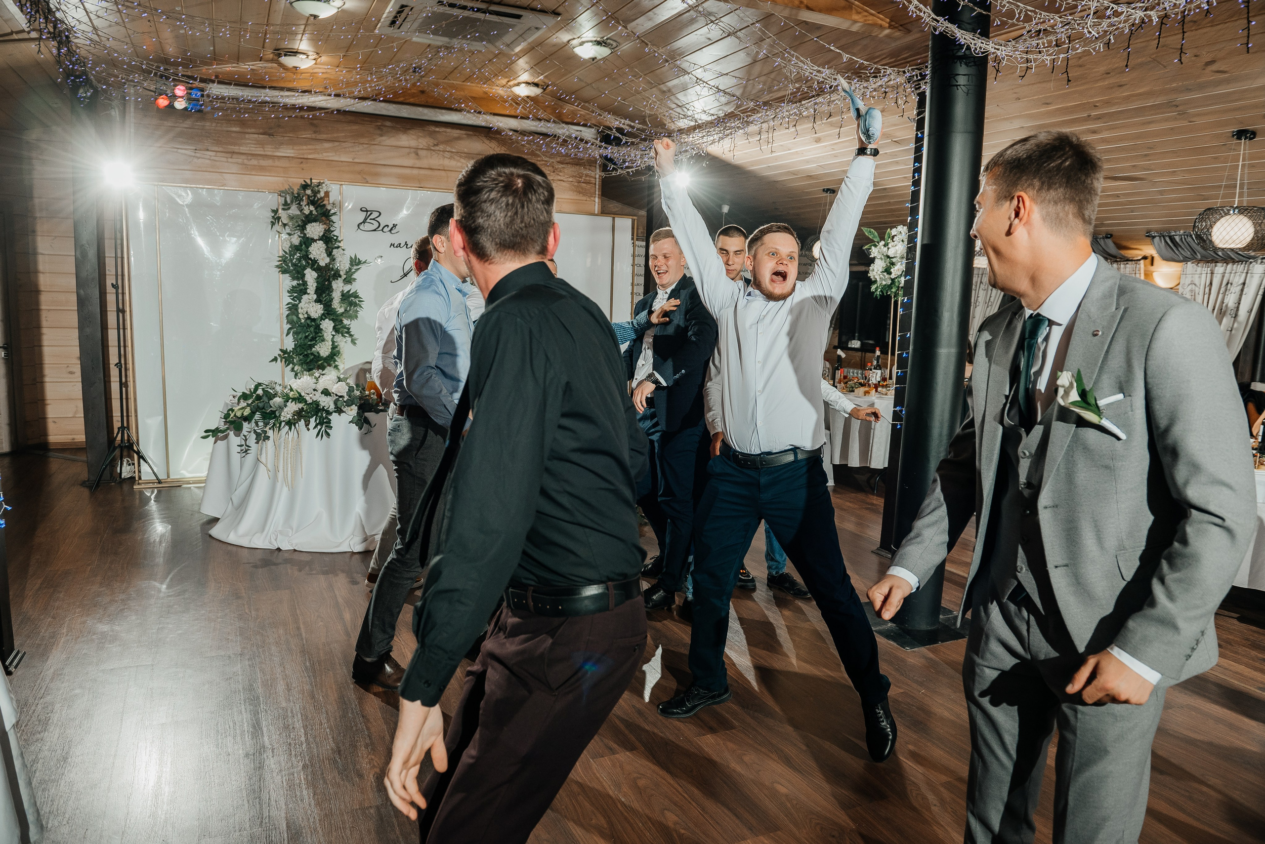 Свадебный фотограф в Екатеринбурге. Свадебная фотосъемка. Свадебный фотограф в Екатеринбурге