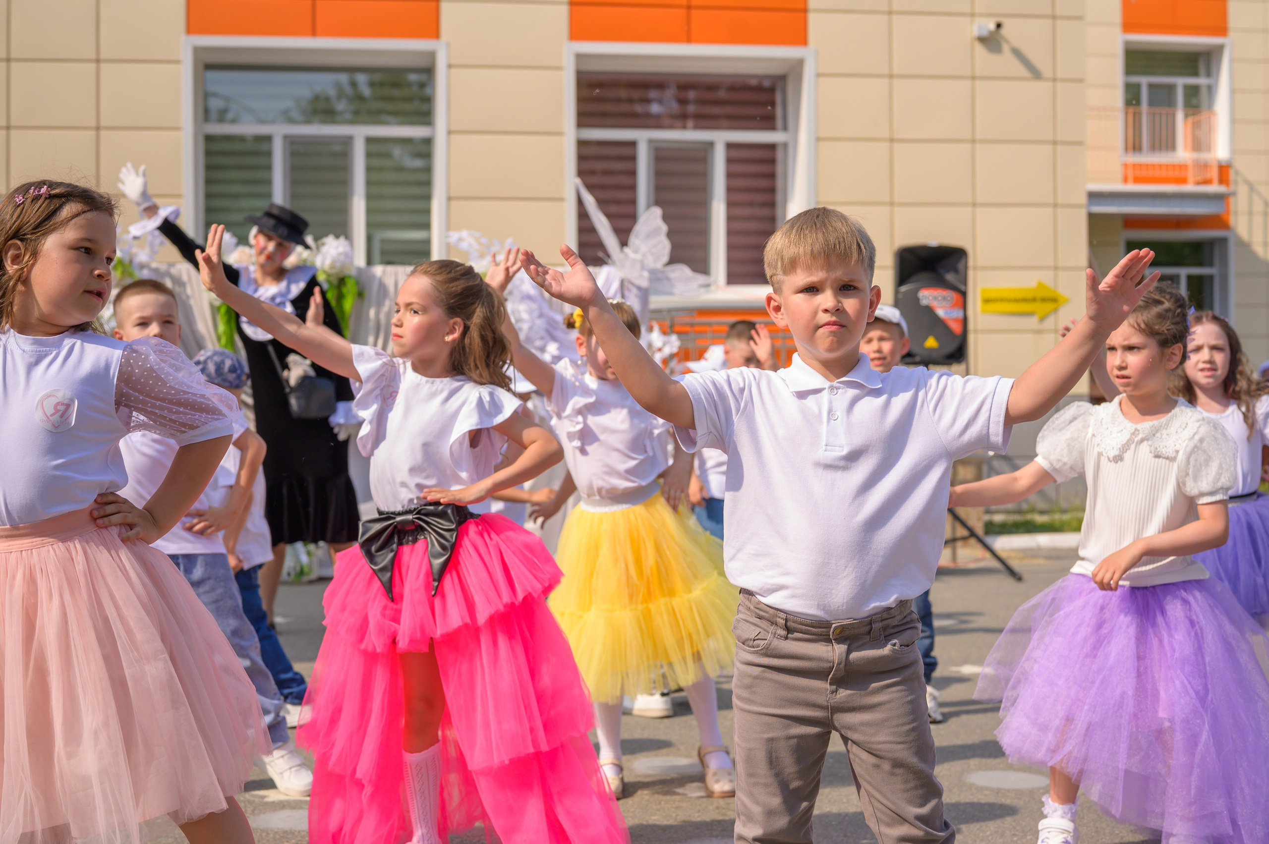 Репортаж выпускного группа «Фантазёры» 3 садик. Фотограф новорожденных, семейный детский в Тюмени Татьяна Морозова